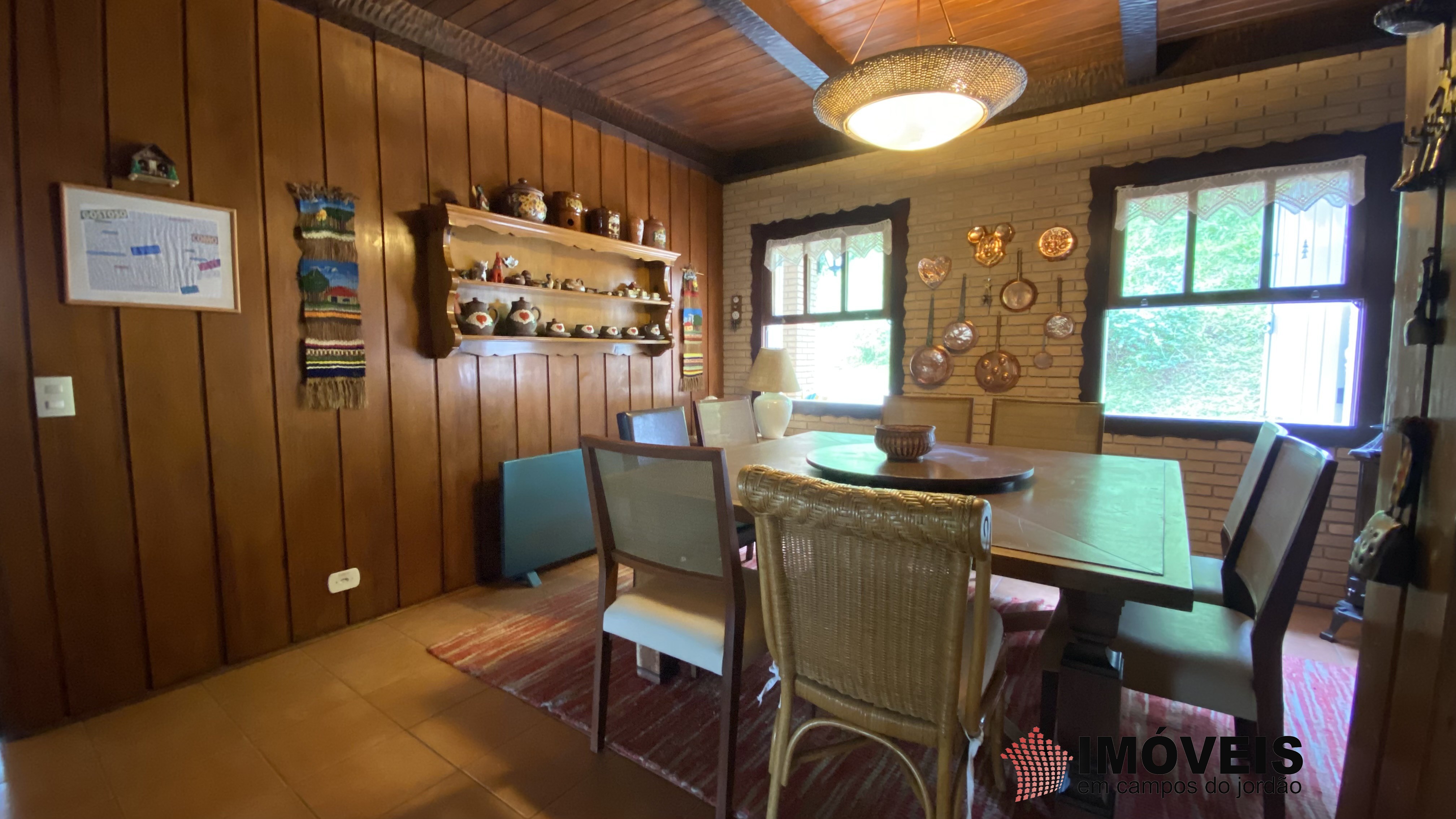 0 para Casas - Venda em Campos do Jordão