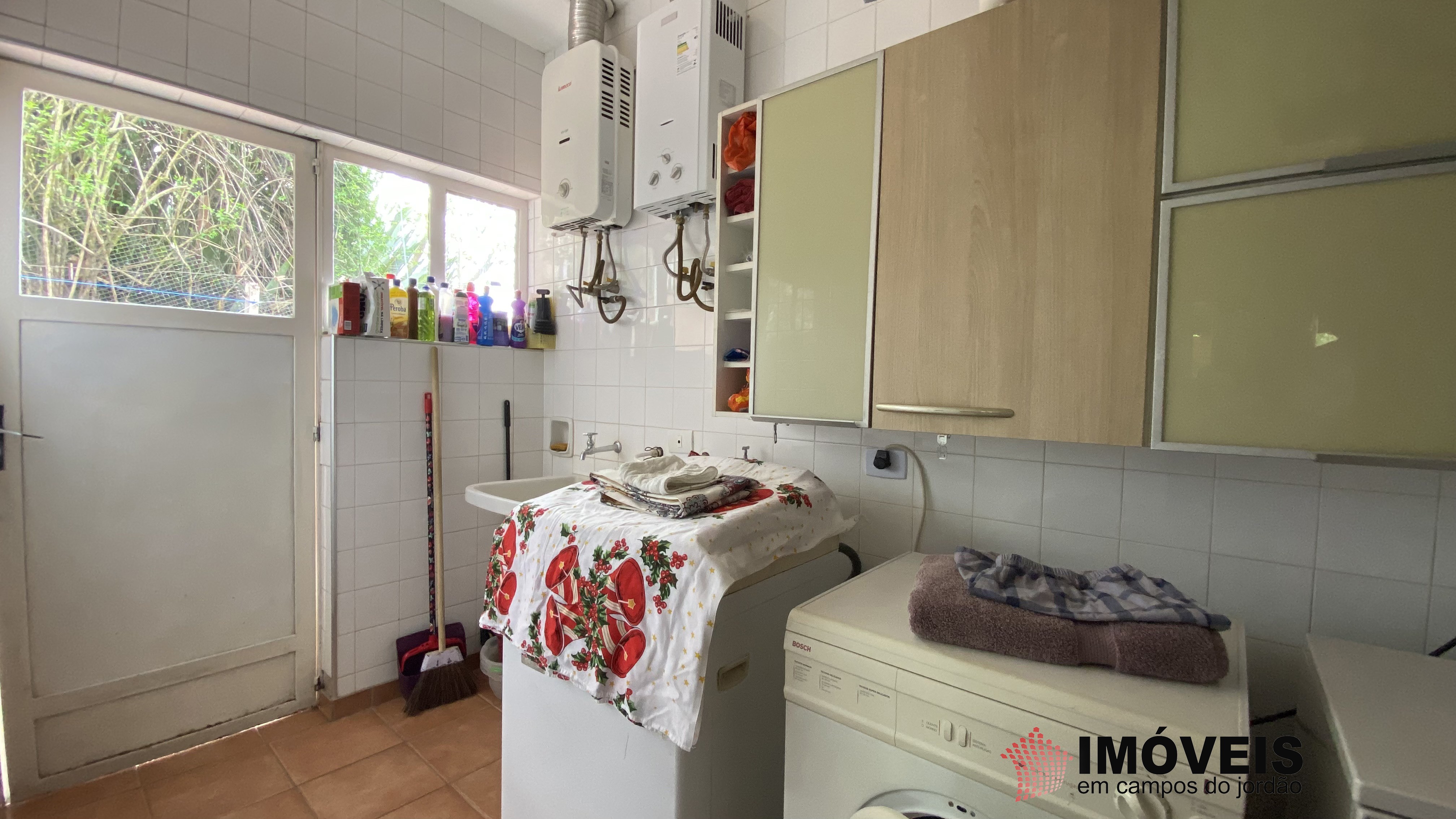 0 para Casas - Venda em Campos do Jordão