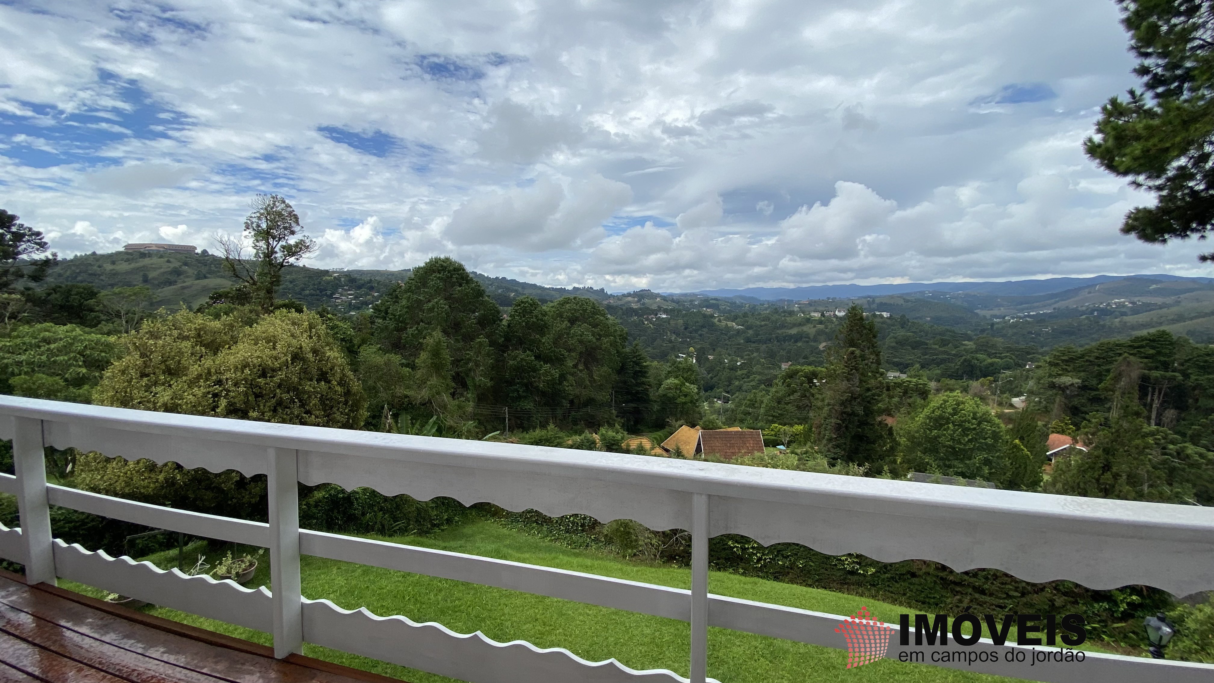 0 para Casas - Venda em Campos do Jordão