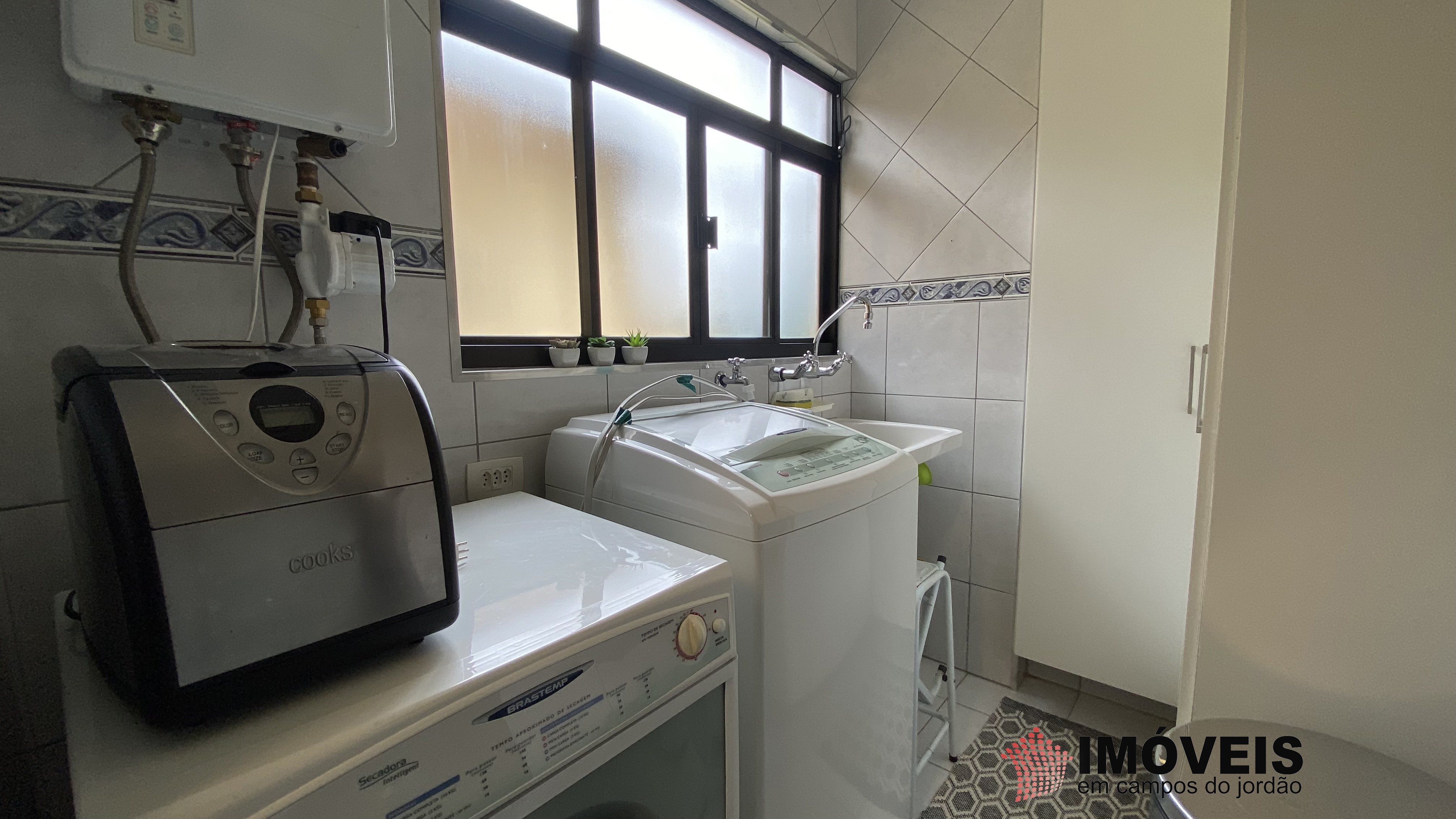 0 para Apartamentos - Venda em Campos do Jordão