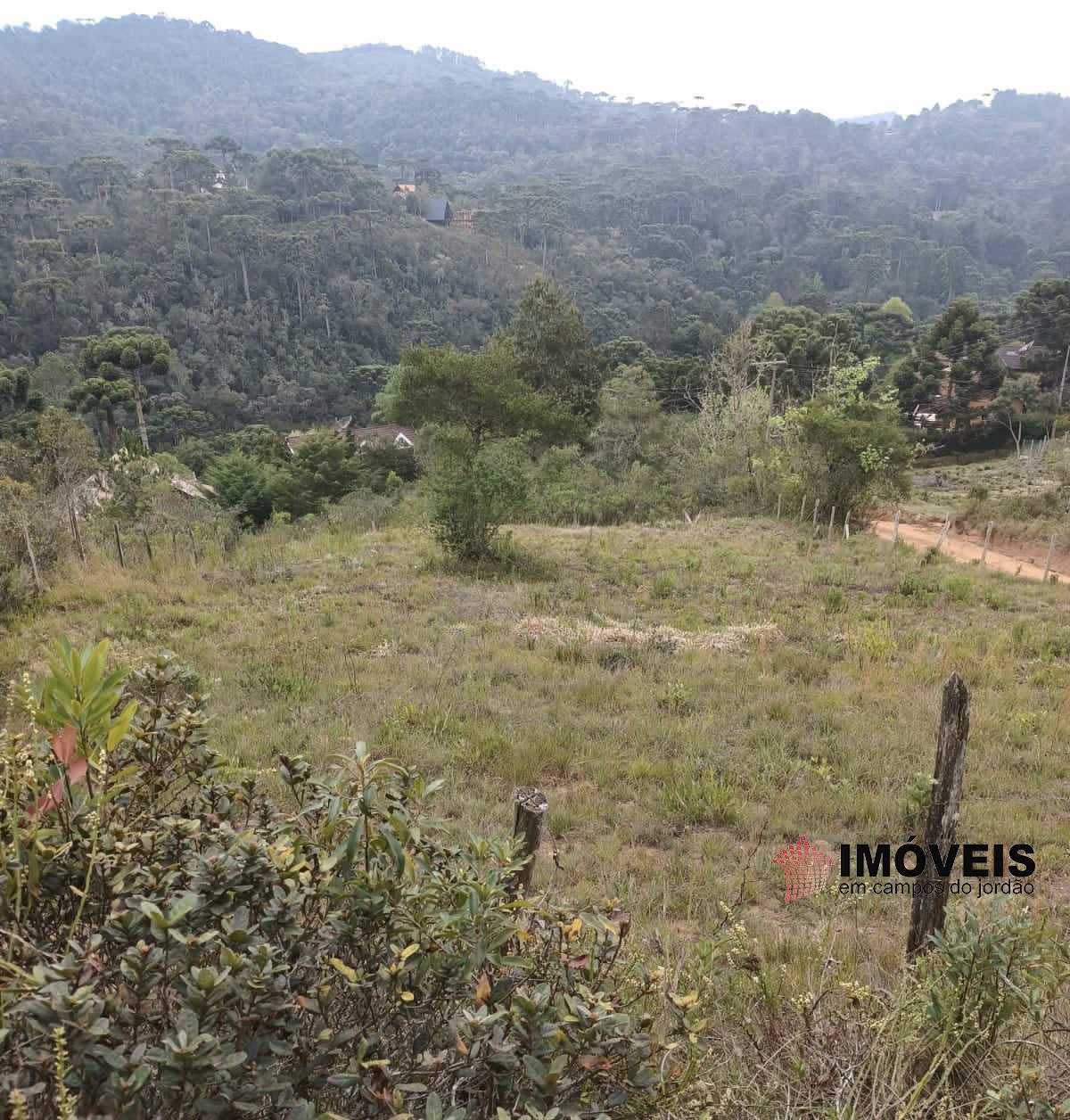 0 para Terrenos - Venda em Campos do Jordão