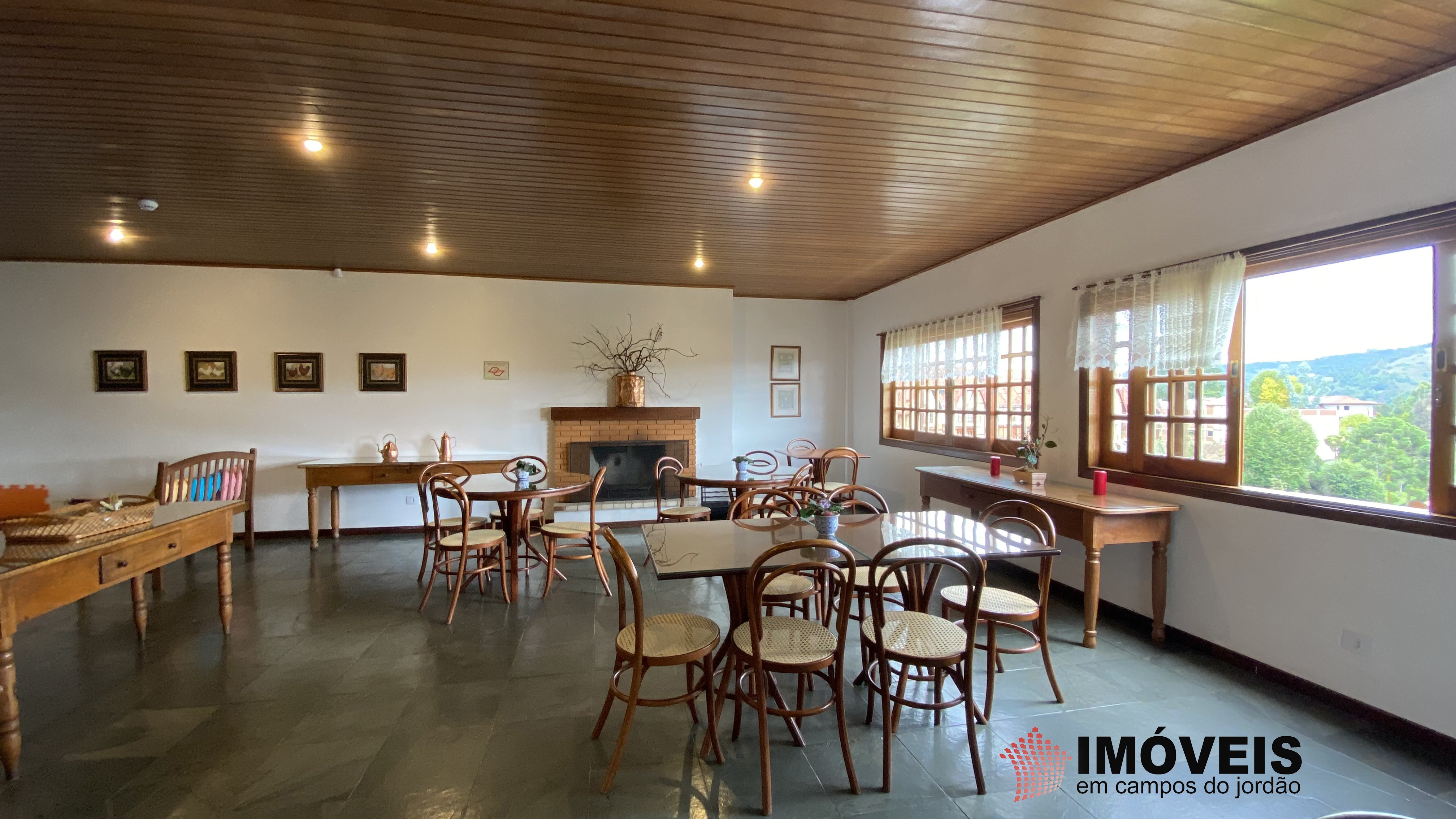 0 para Apartamentos - Venda em Campos do Jordão
