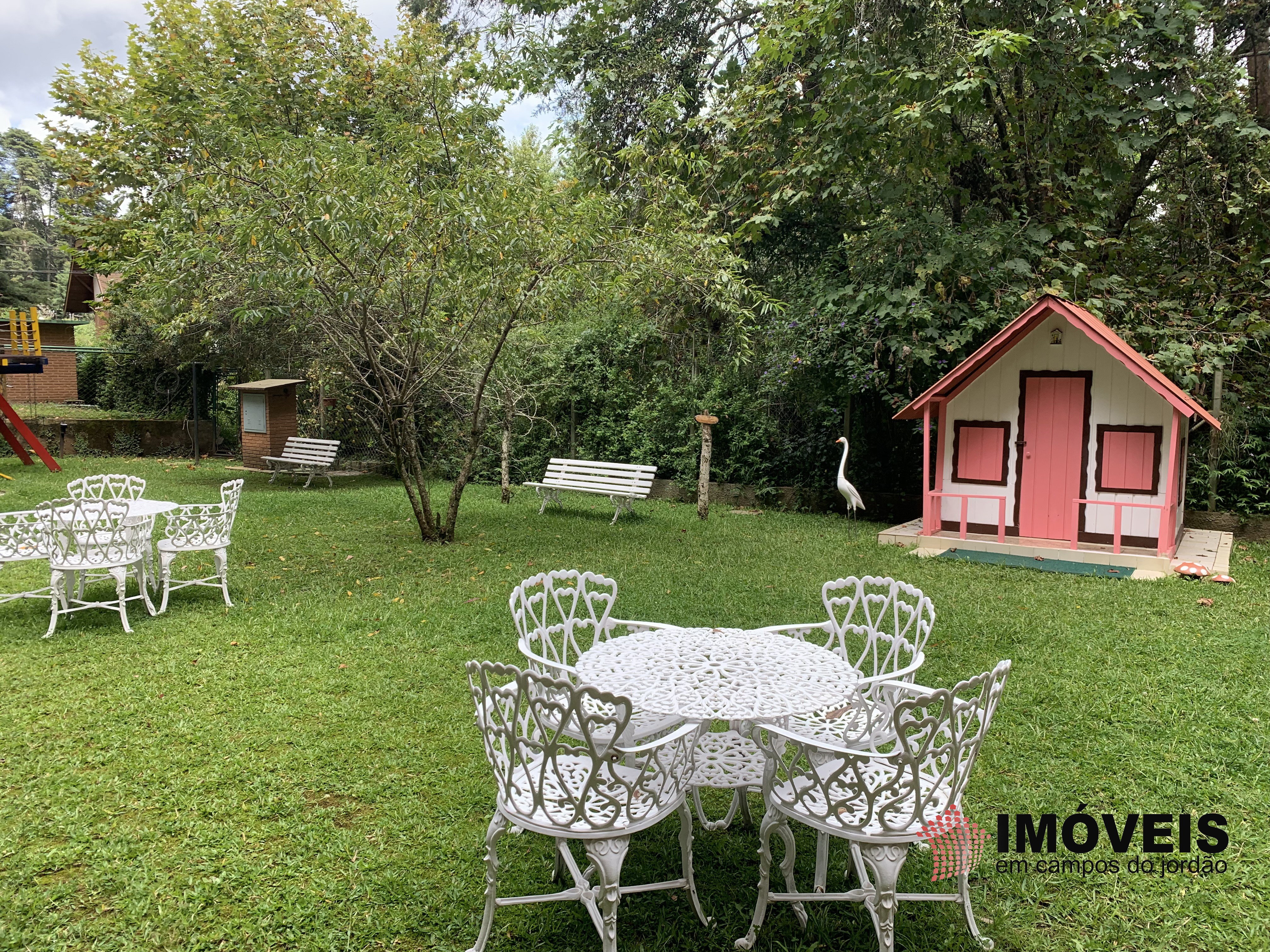 0 para Apartamentos - Venda em Campos do Jordão