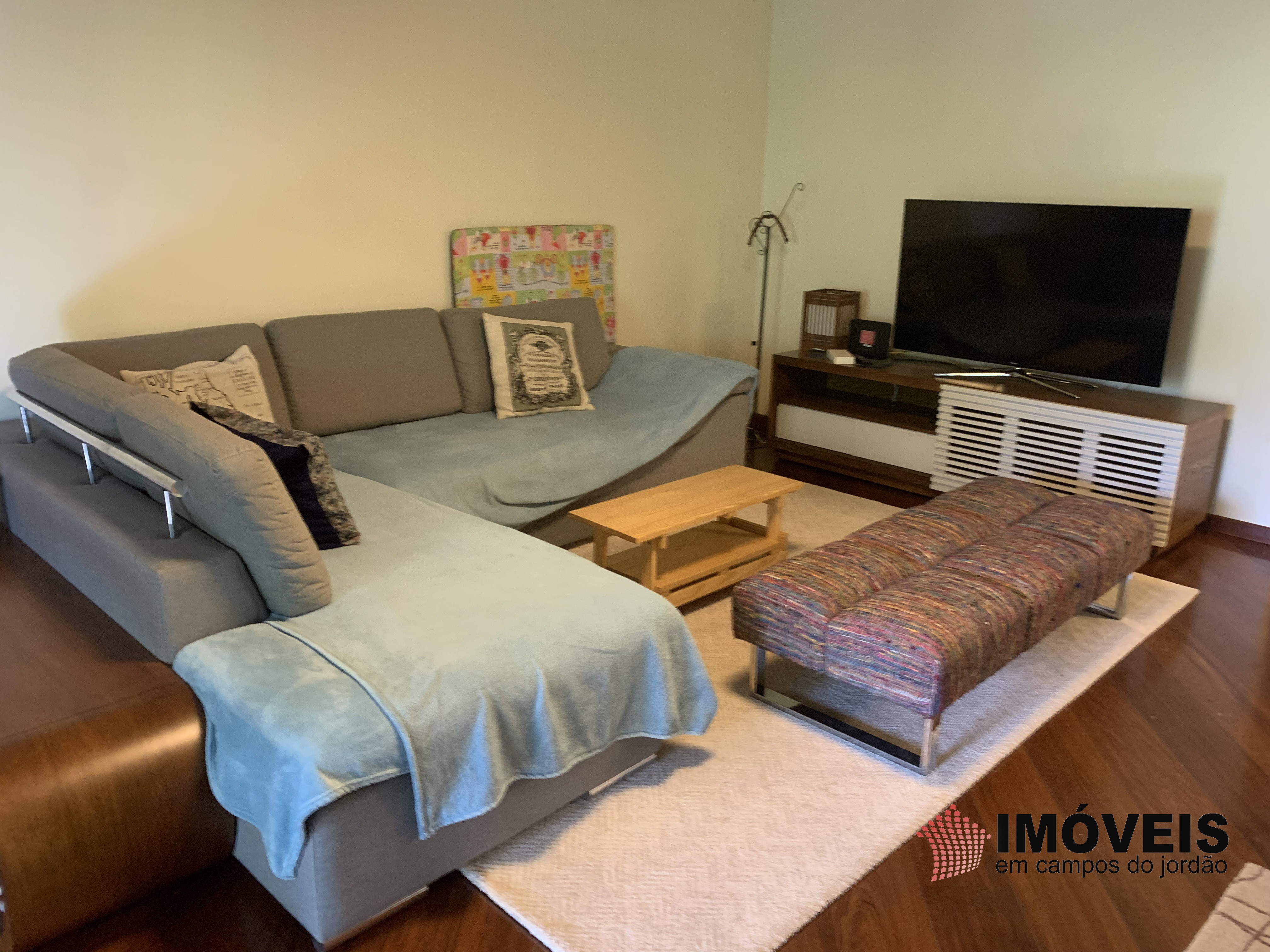 0 para Apartamentos - Venda em Campos do Jordão