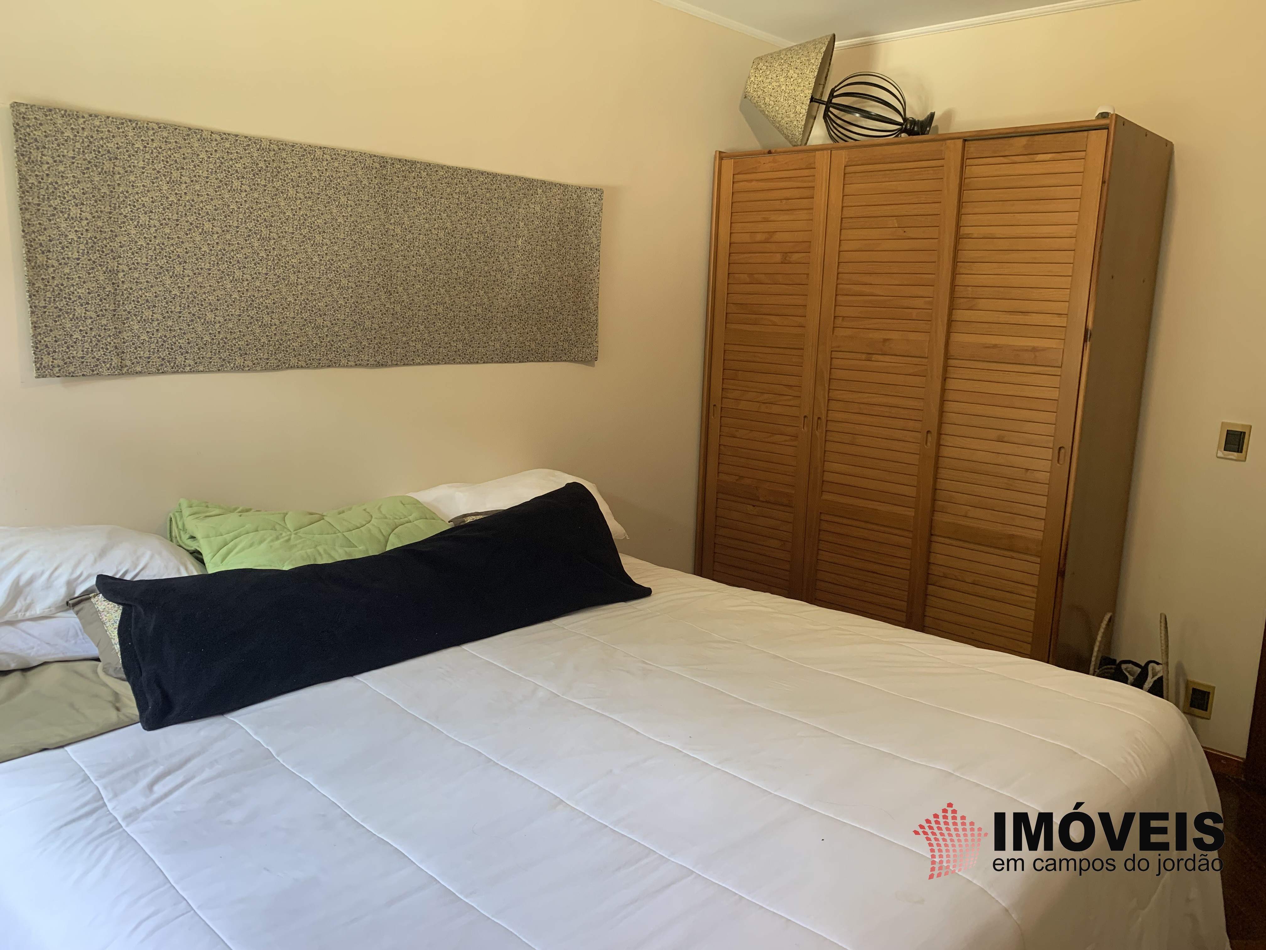 0 para Apartamentos - Venda em Campos do Jordão