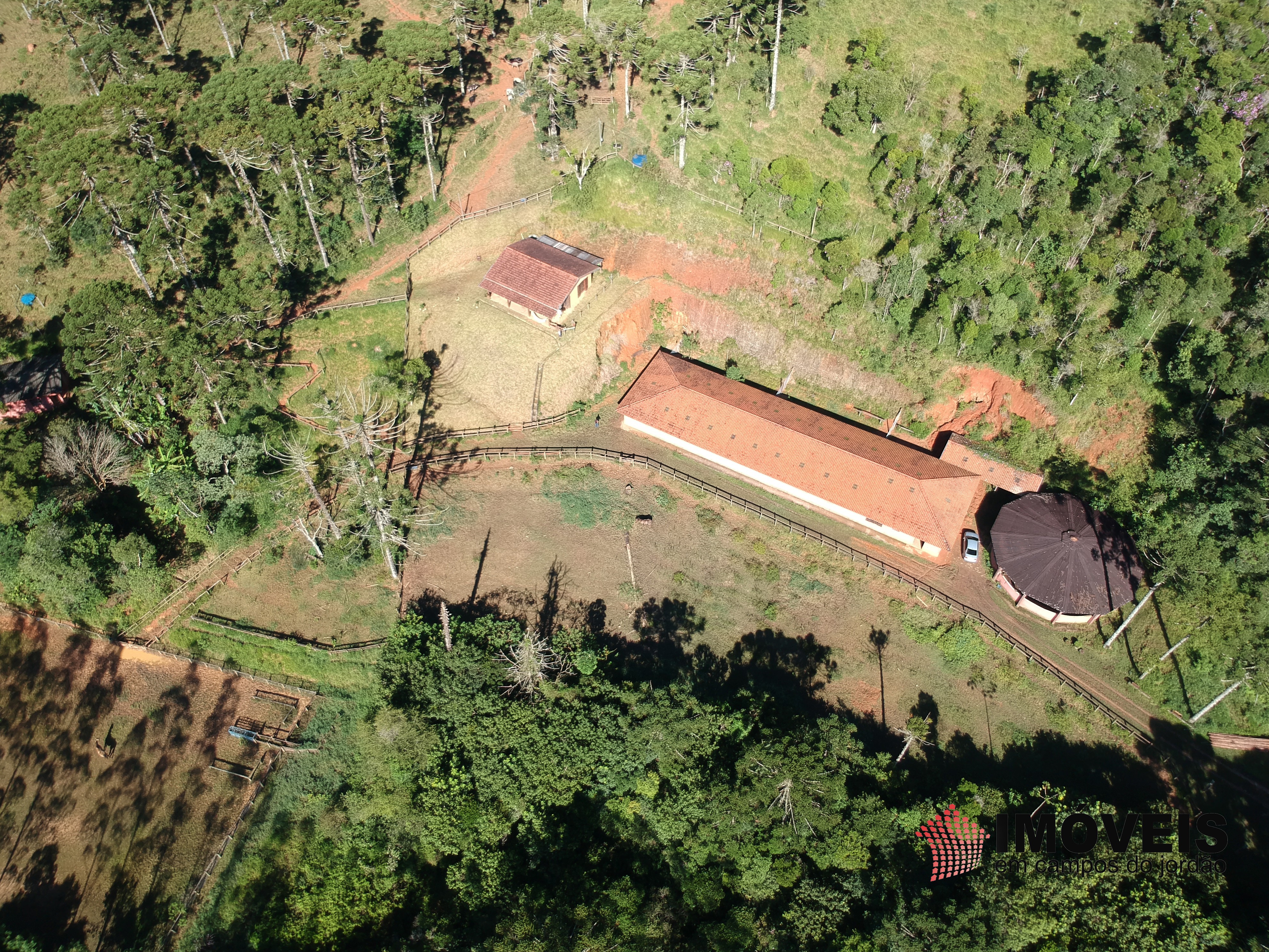 0 para Haras - Venda em Campos do Jordão