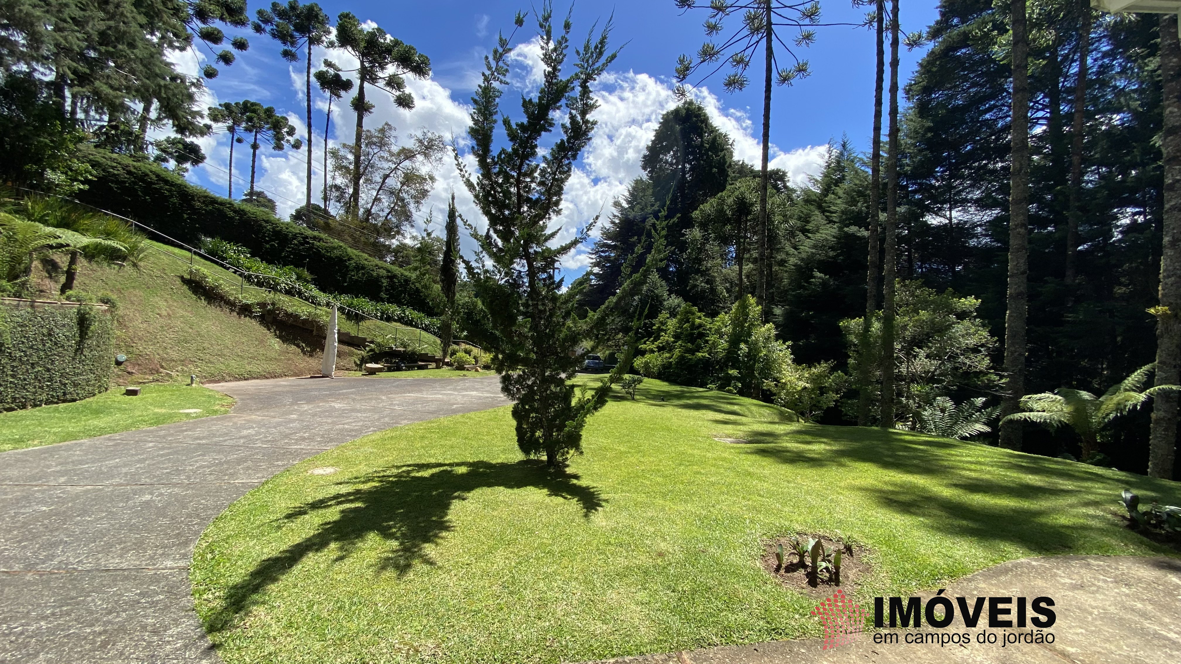 0 para Casas - Venda em Campos do Jordão