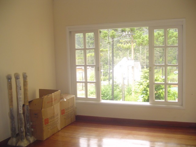 0 para Casas - Venda em Campos do Jordão