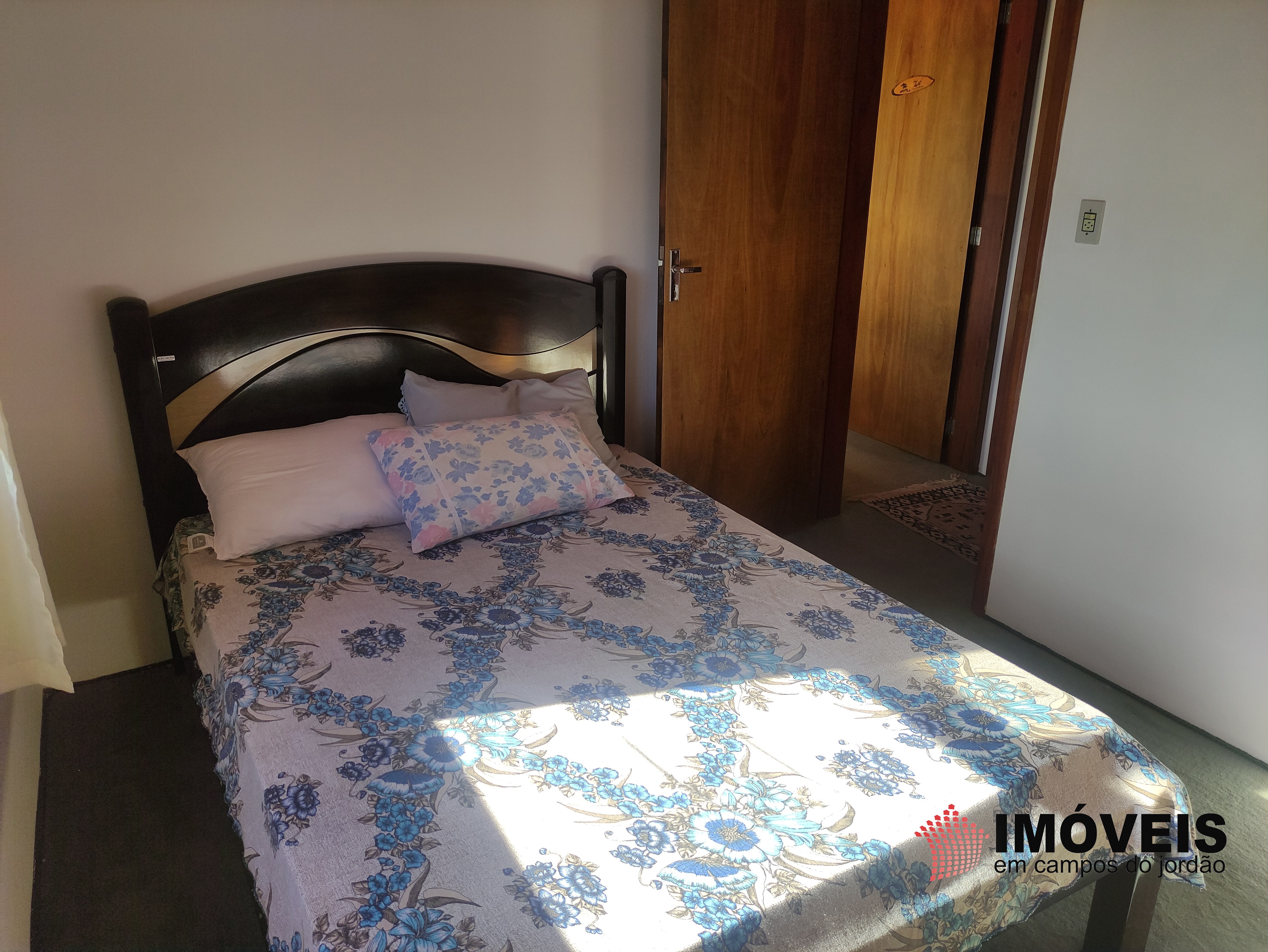0 para Apartamentos - Venda em Campos do Jordão