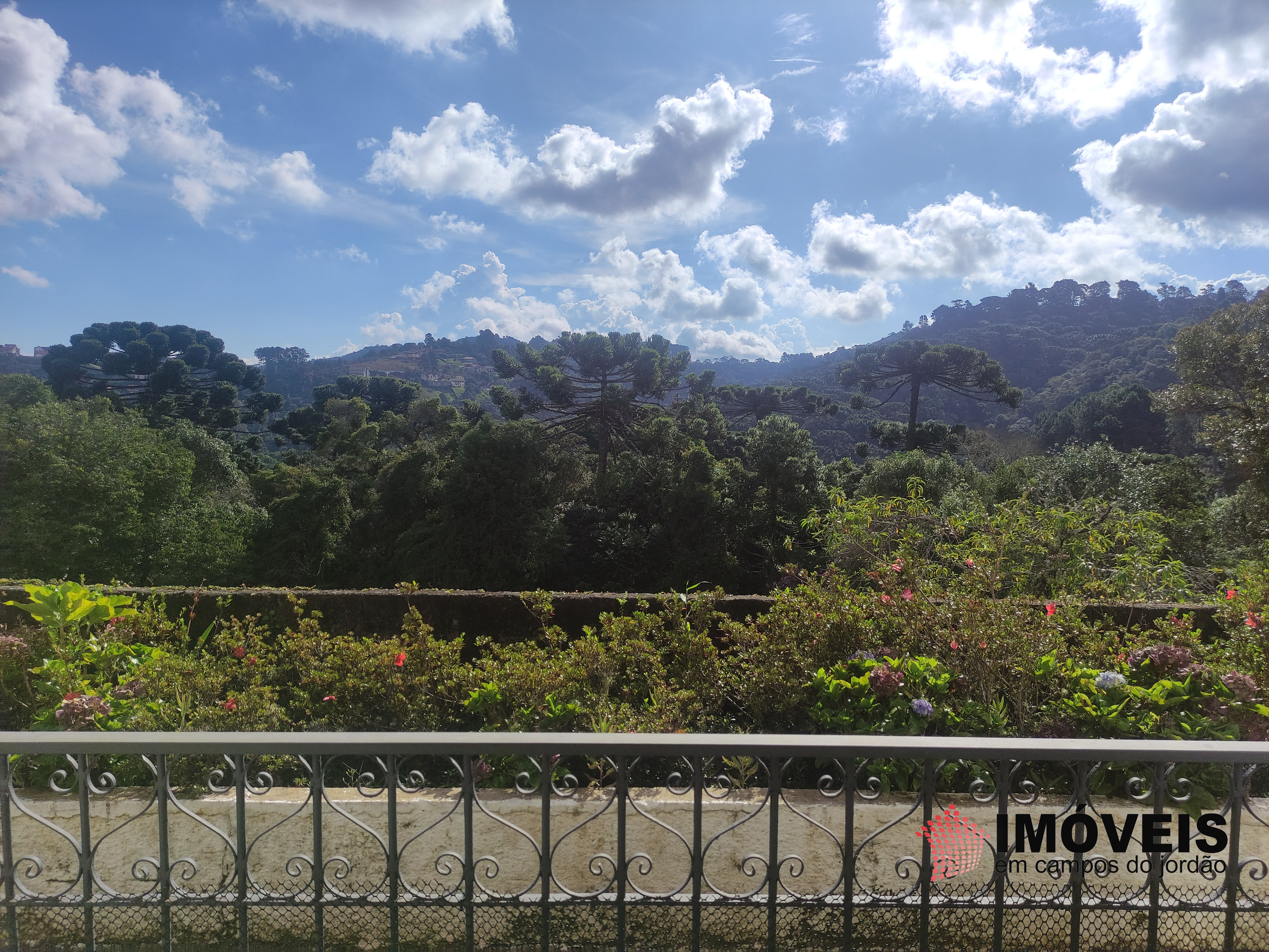 0 para Apartamentos - Venda em Campos do Jordão