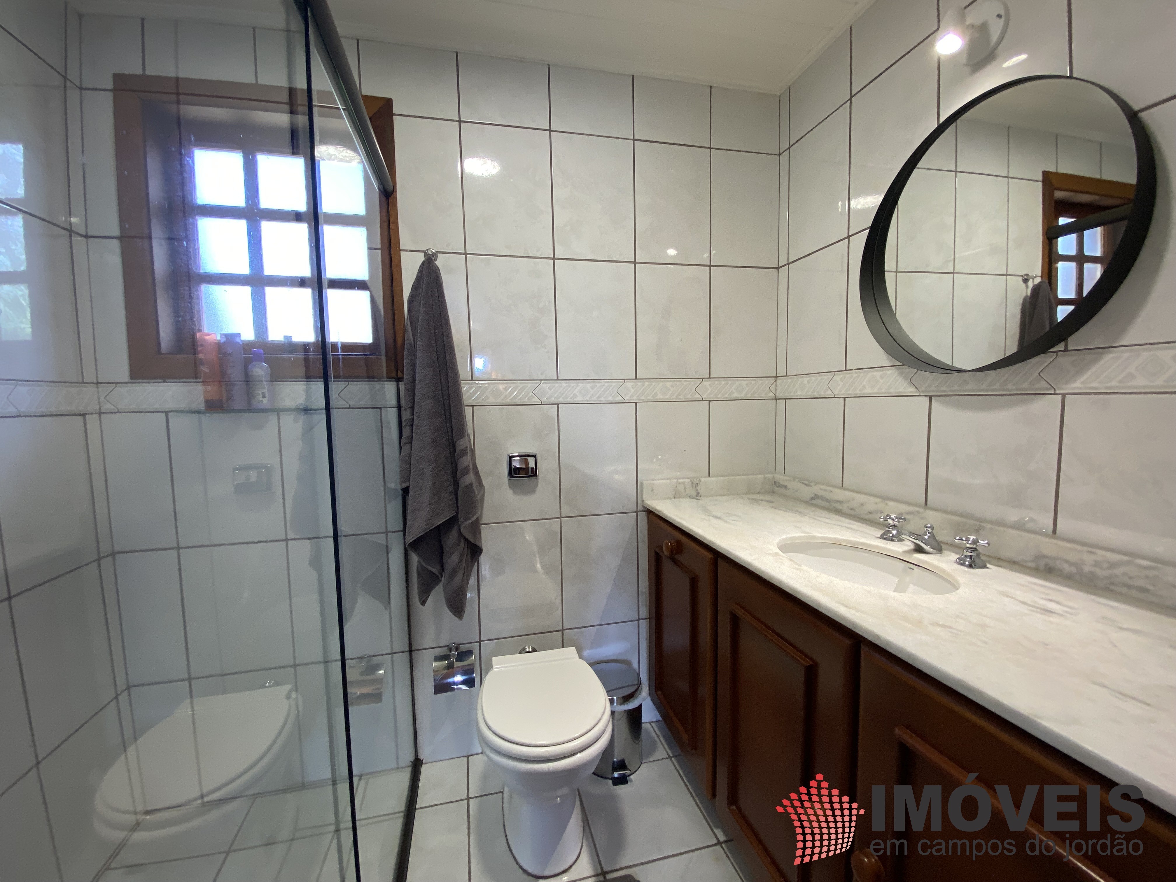 1 para Casas - Venda em Campos do Jordão
