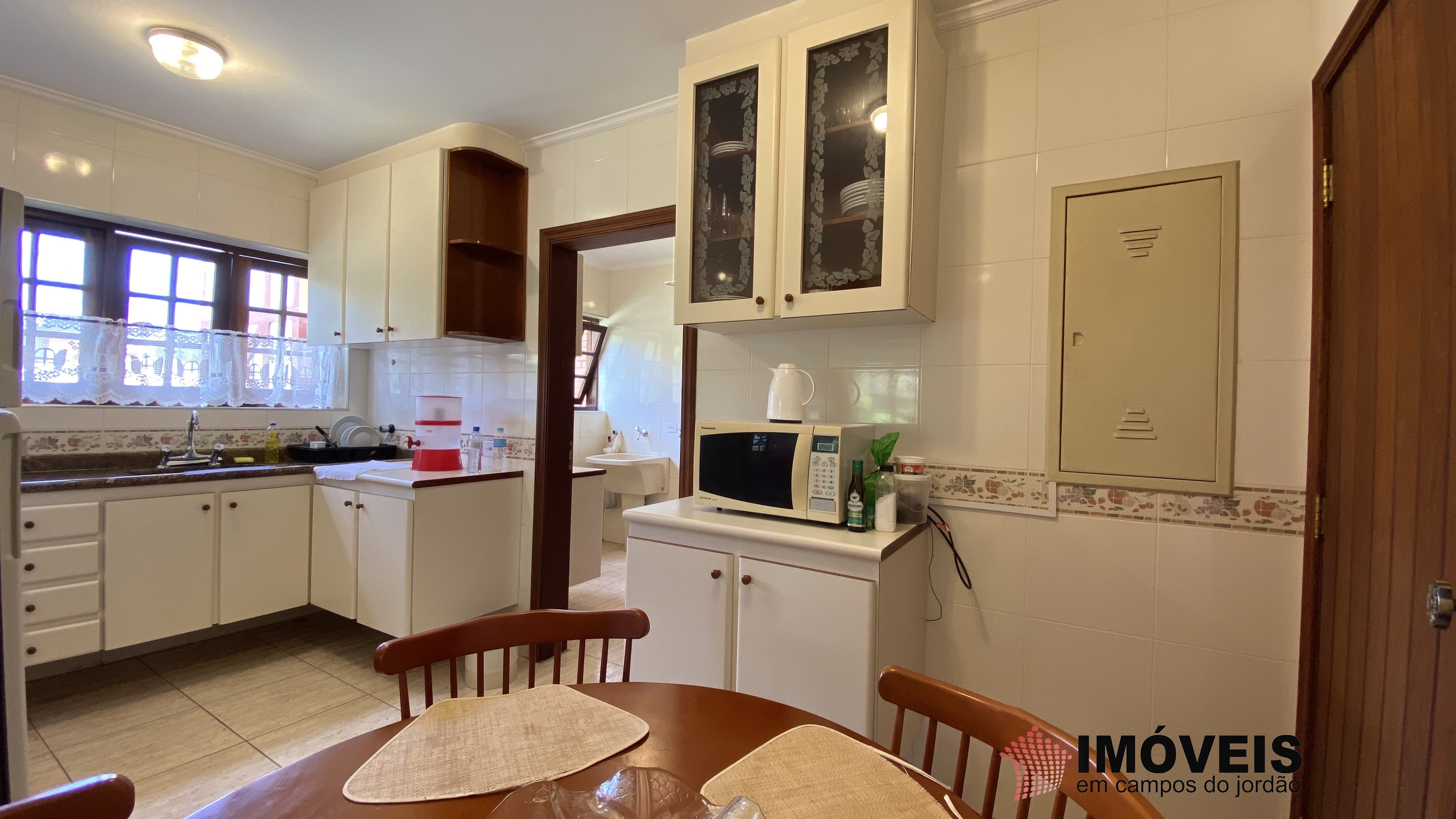 0 para Apartamentos - Venda em Campos do Jordão