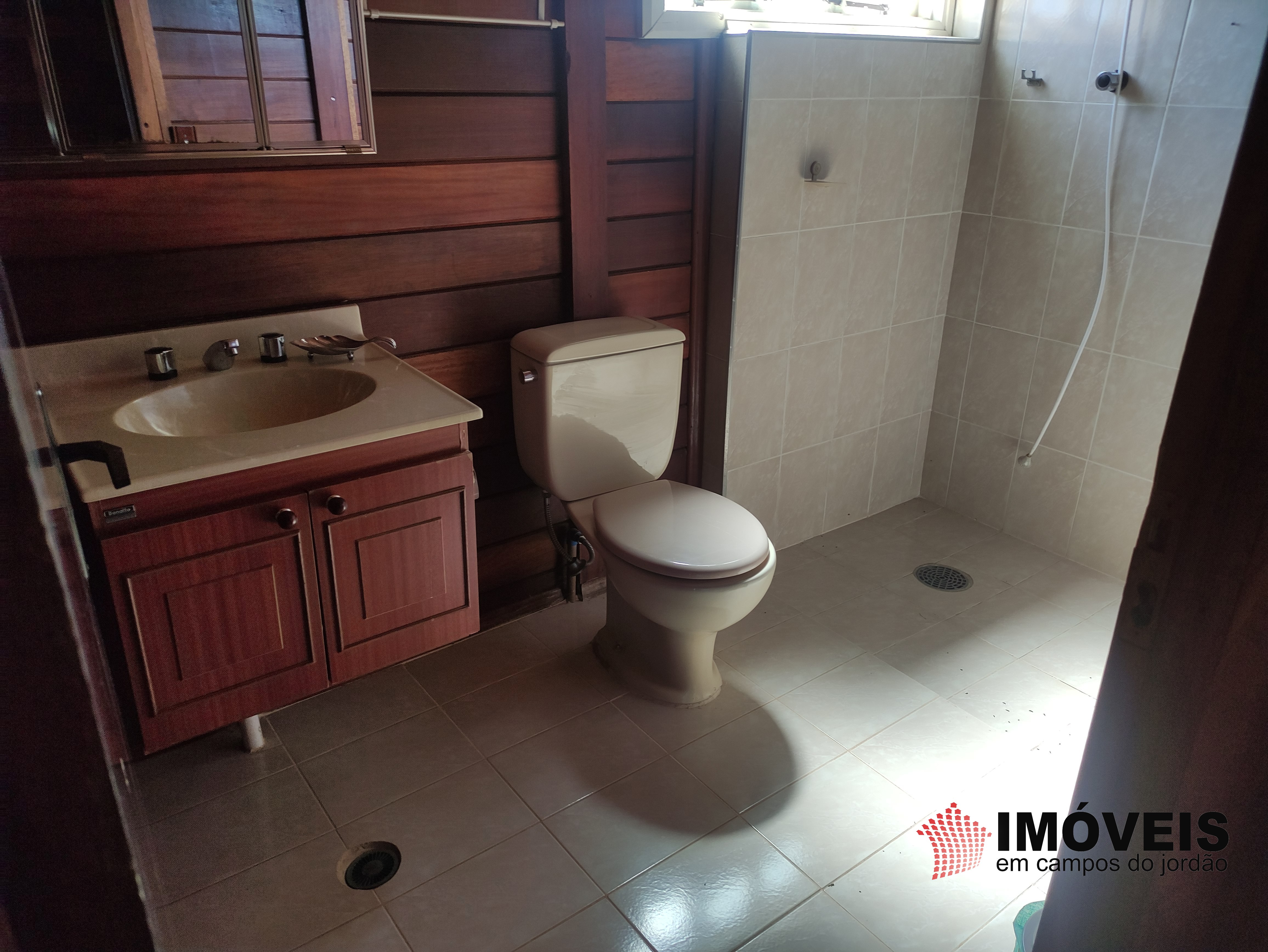 0 para Casas - Venda em Campos do Jordão