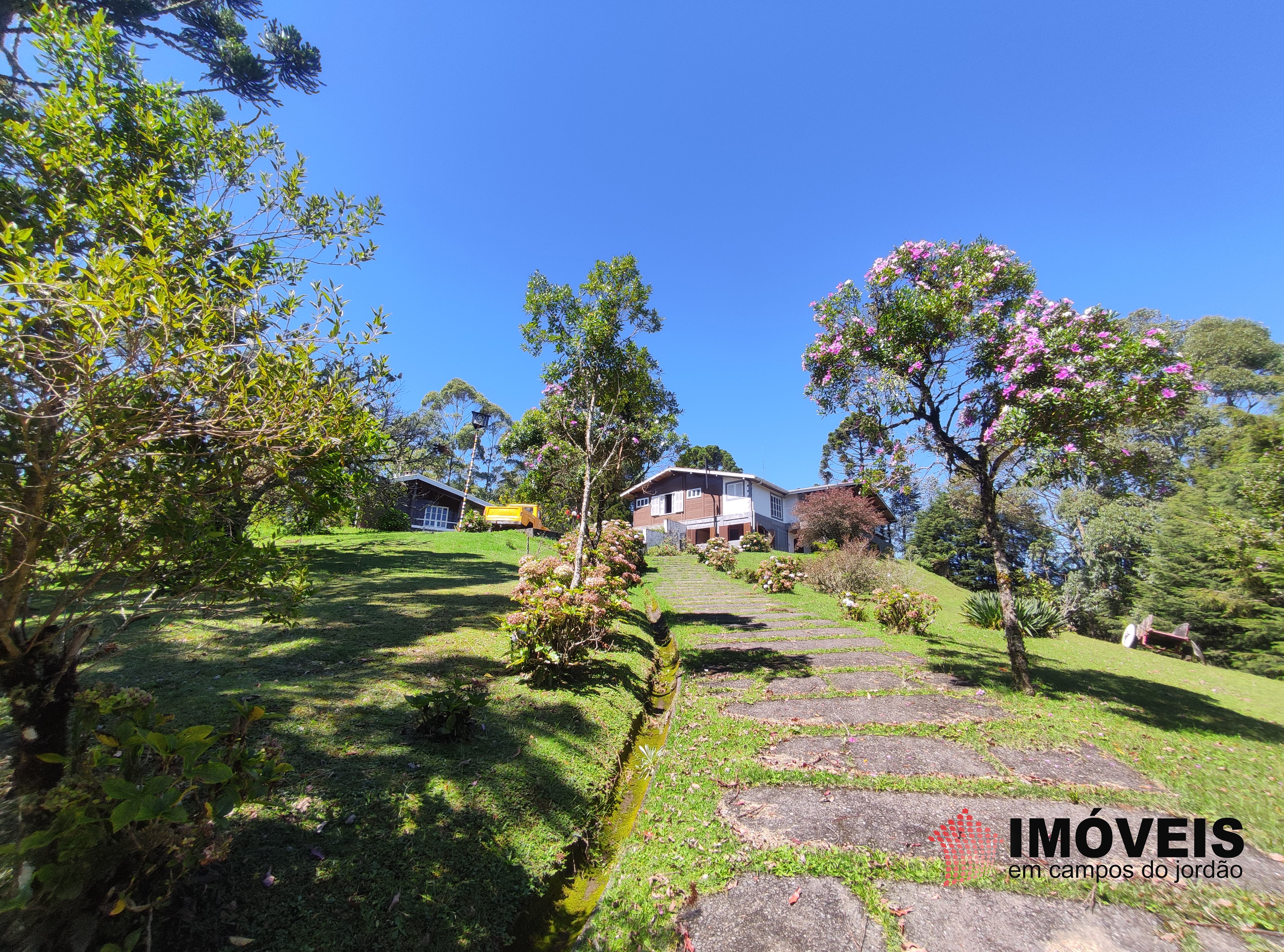 0 para Casas - Venda em Campos do Jordão