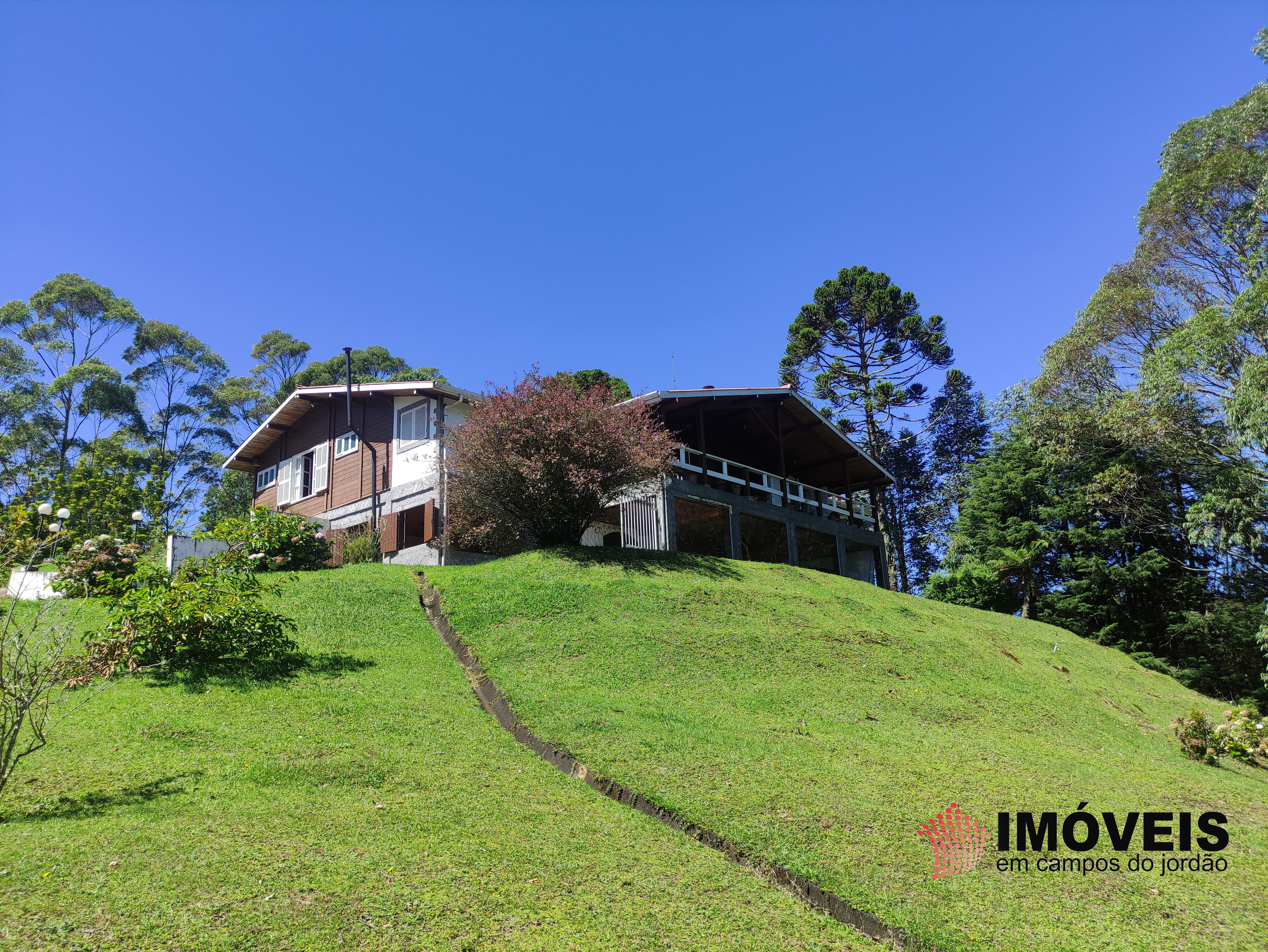 0 para Casas - Venda em Campos do Jordão