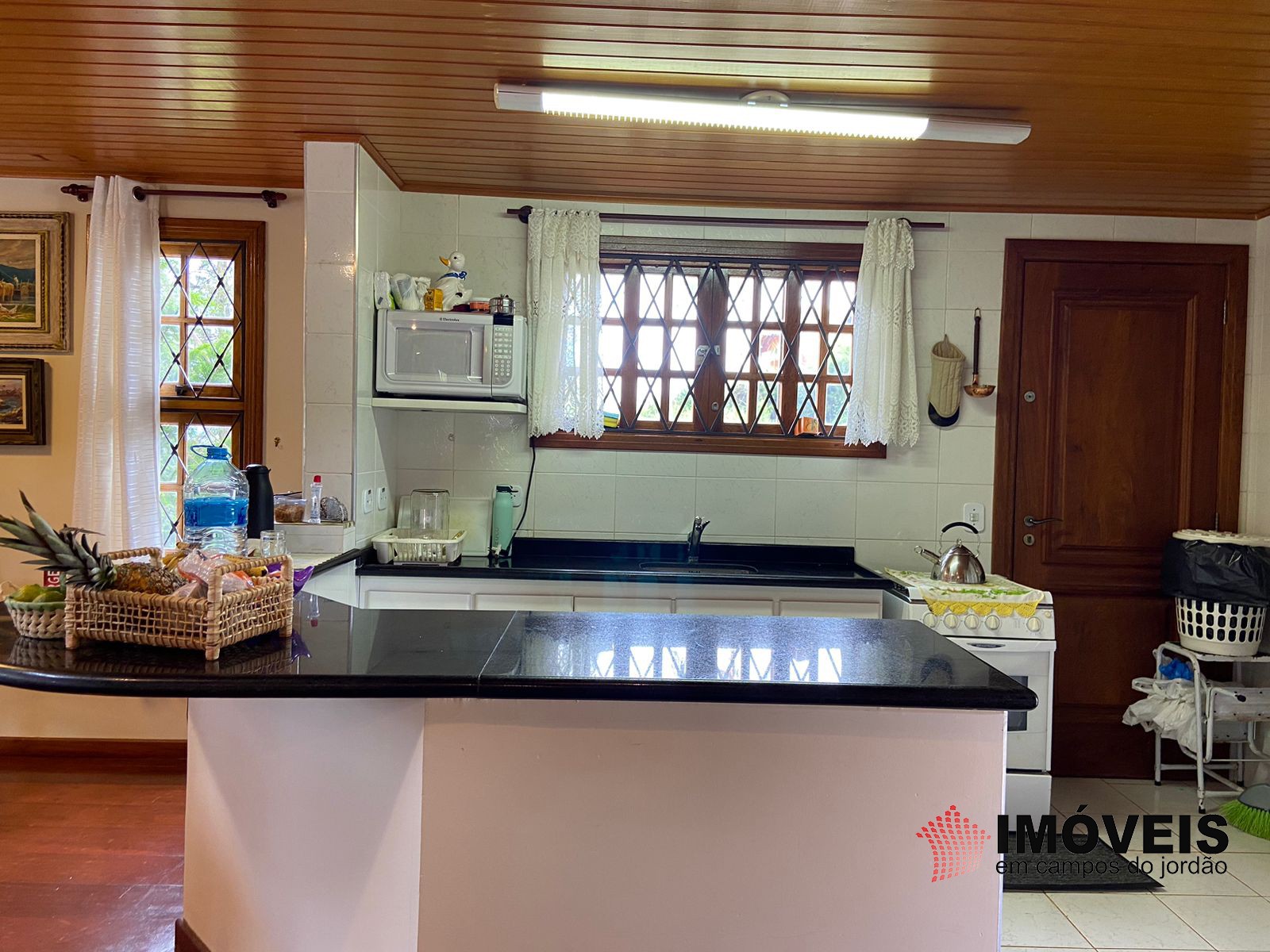0 para Casas - Venda em Campos do Jordão