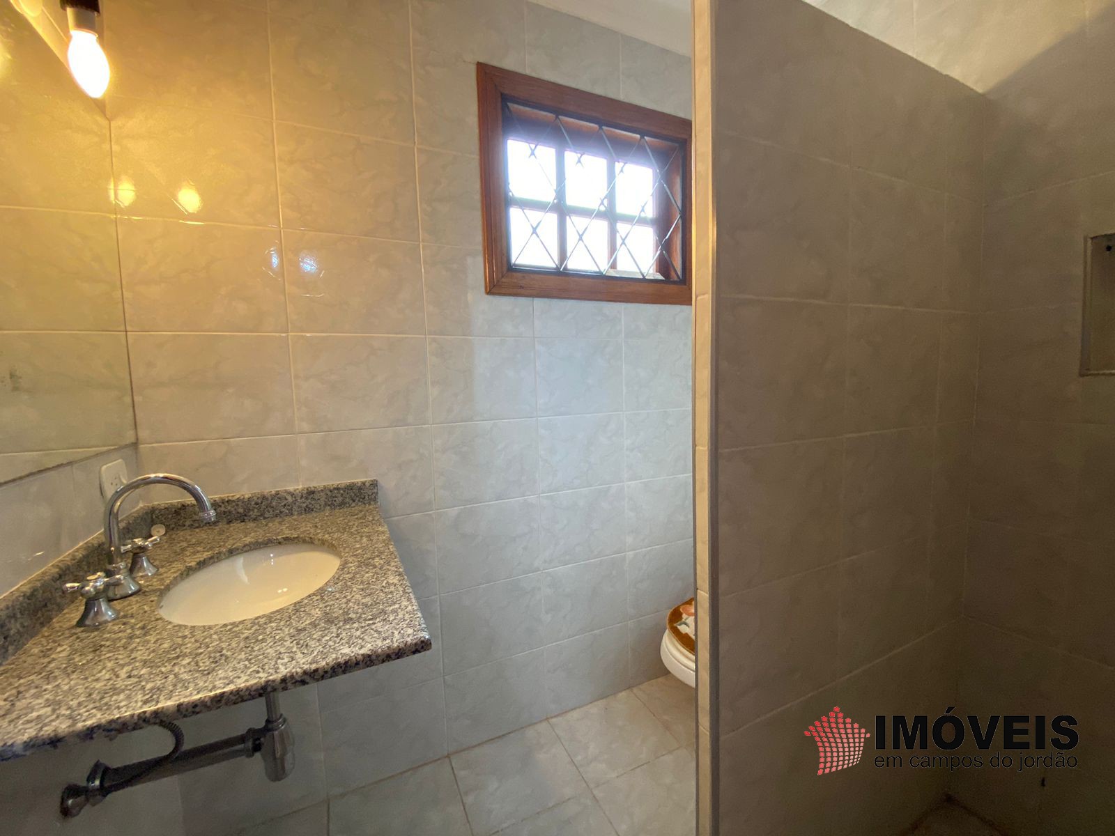 0 para Casas - Venda em Campos do Jordão