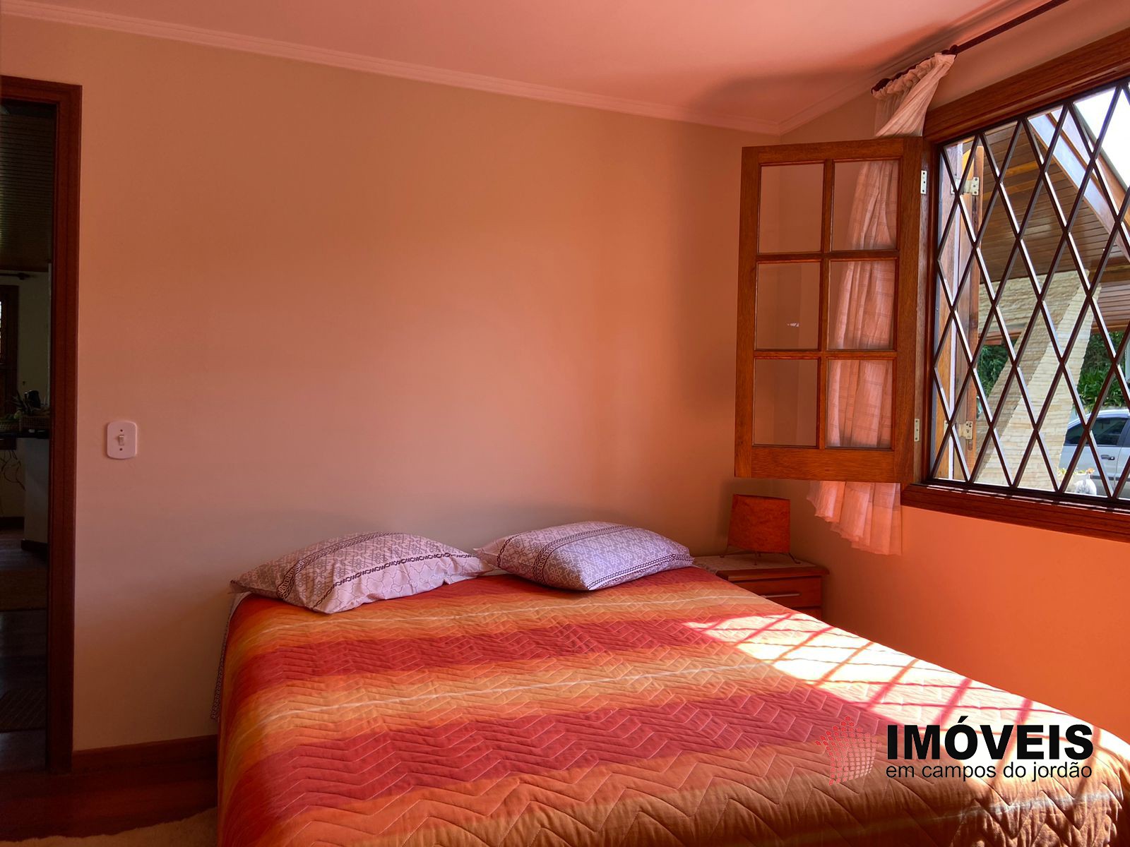0 para Casas - Venda em Campos do Jordão