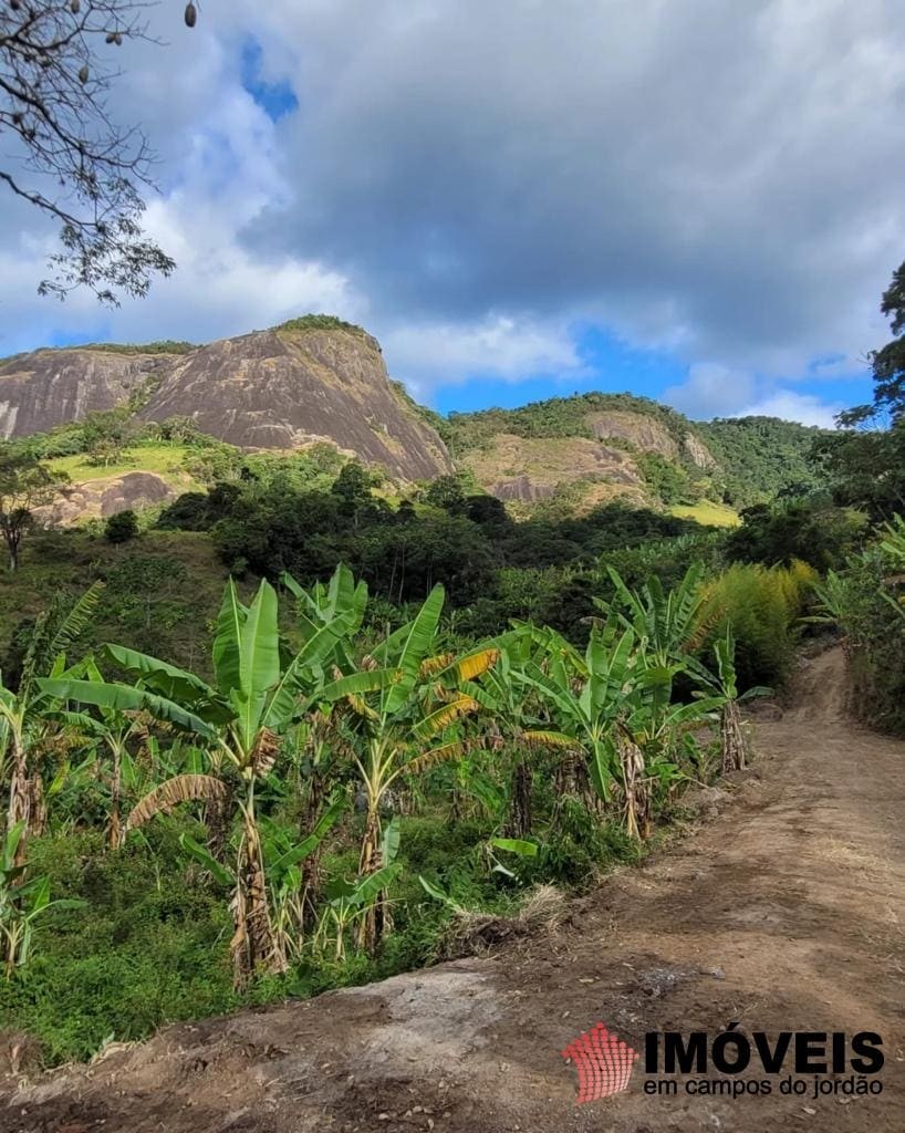 0 para Terrenos - Venda em Campos do Jordão