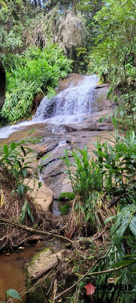 0 para Terrenos - Venda em Campos do Jordão
