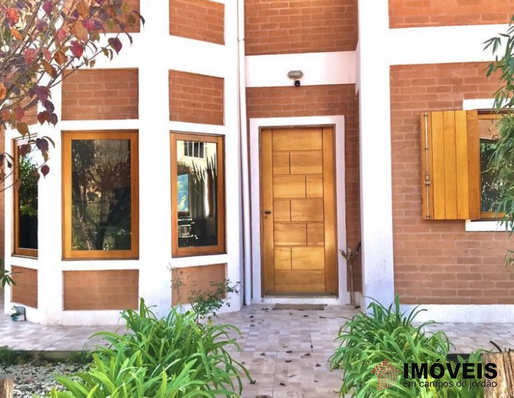 0 para Casas - Venda em Campos do Jordão