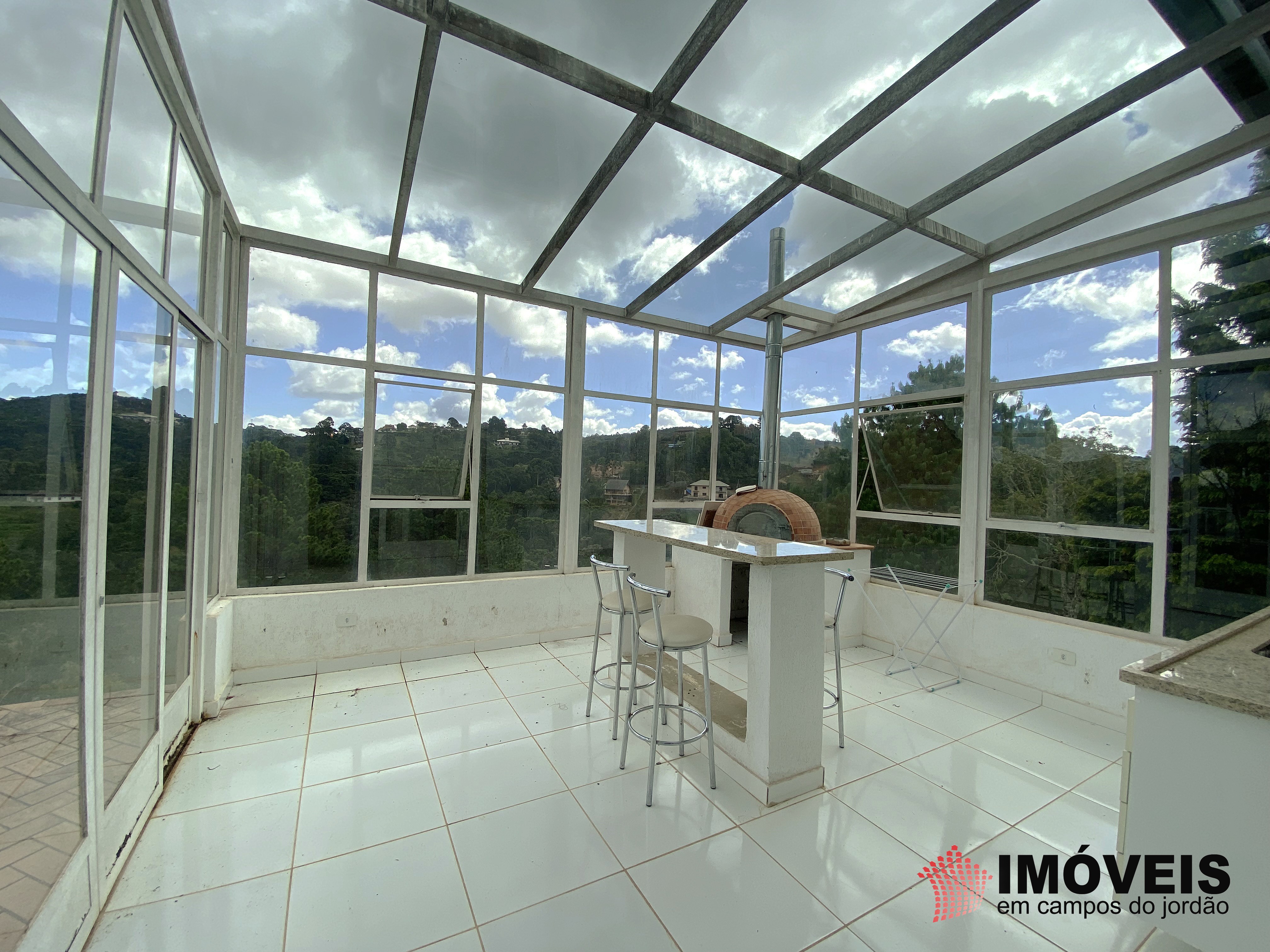 0 para Casas - Venda em Campos do Jordão