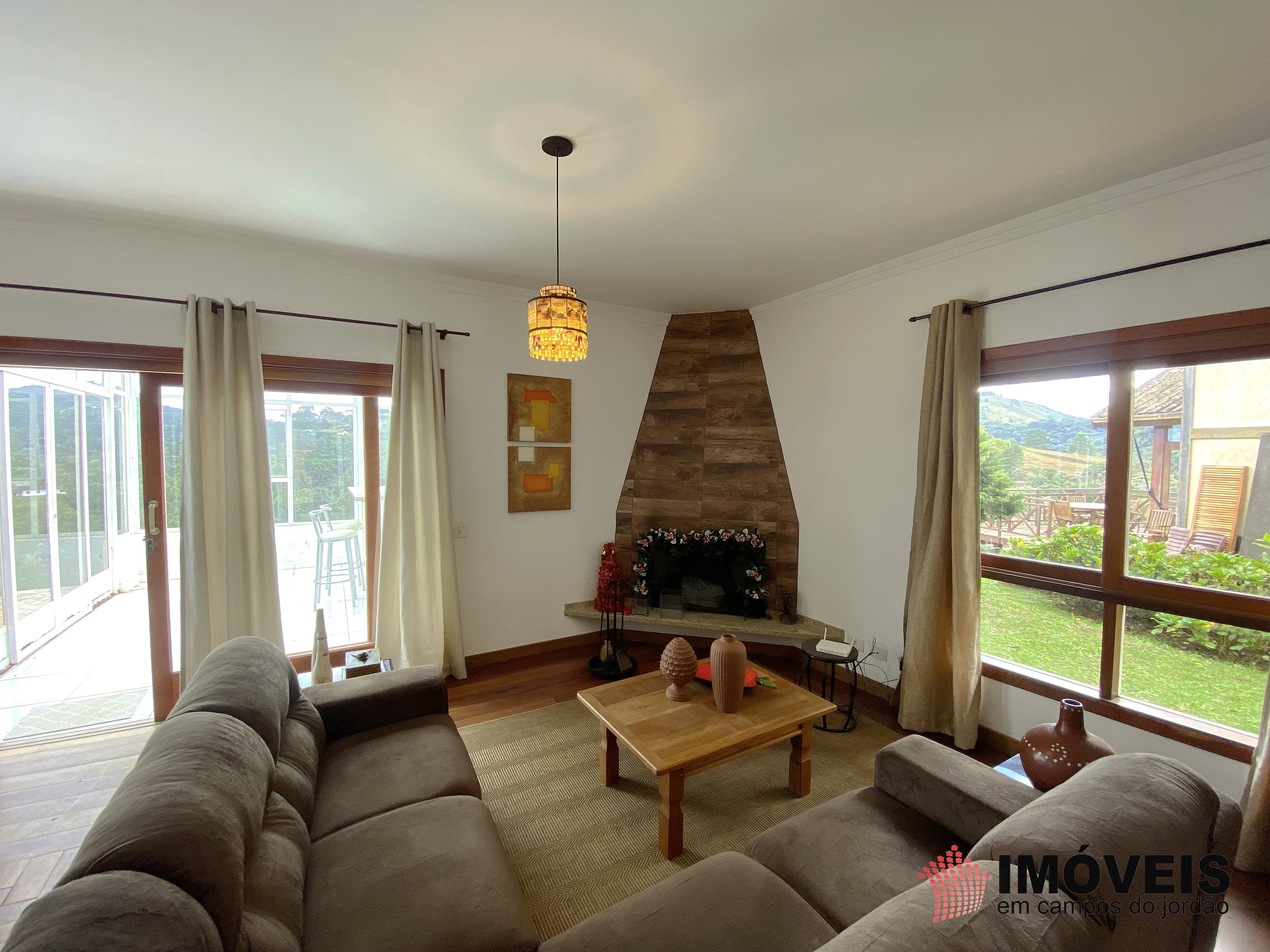 0 para Casas - Venda em Campos do Jordão