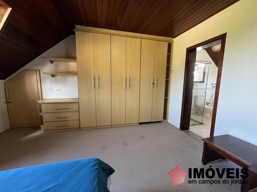 1 para Casas - Venda em Campos do Jordão