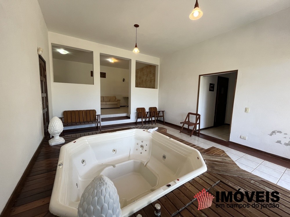 1 para Casas - Venda em Campos do Jordão