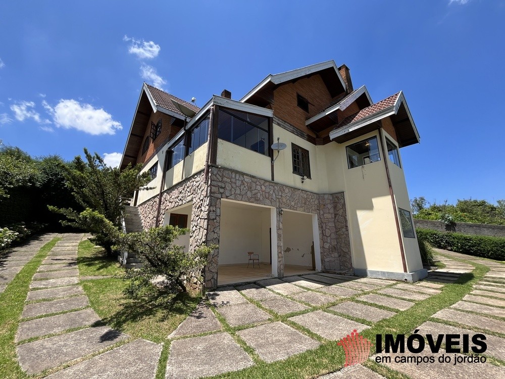 1 para Casas - Venda em Campos do Jordão
