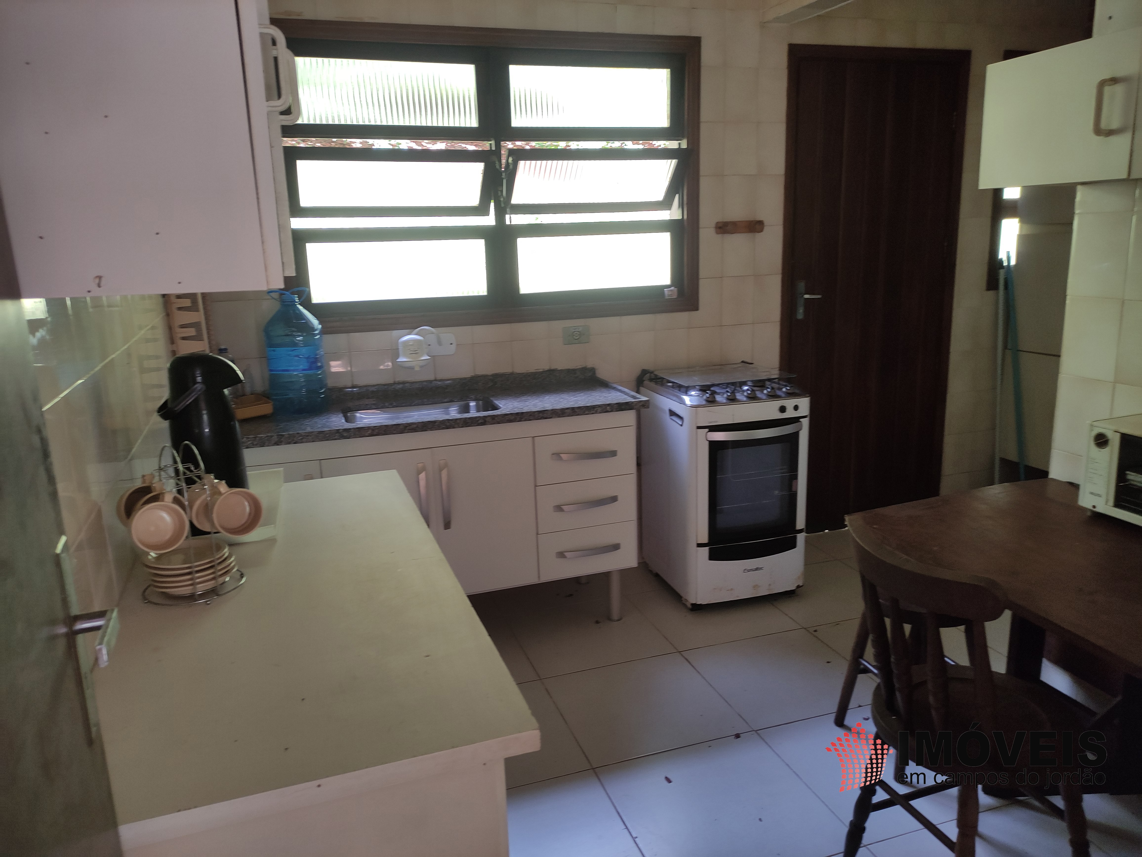 0 para Casas - Venda em Campos do Jordão