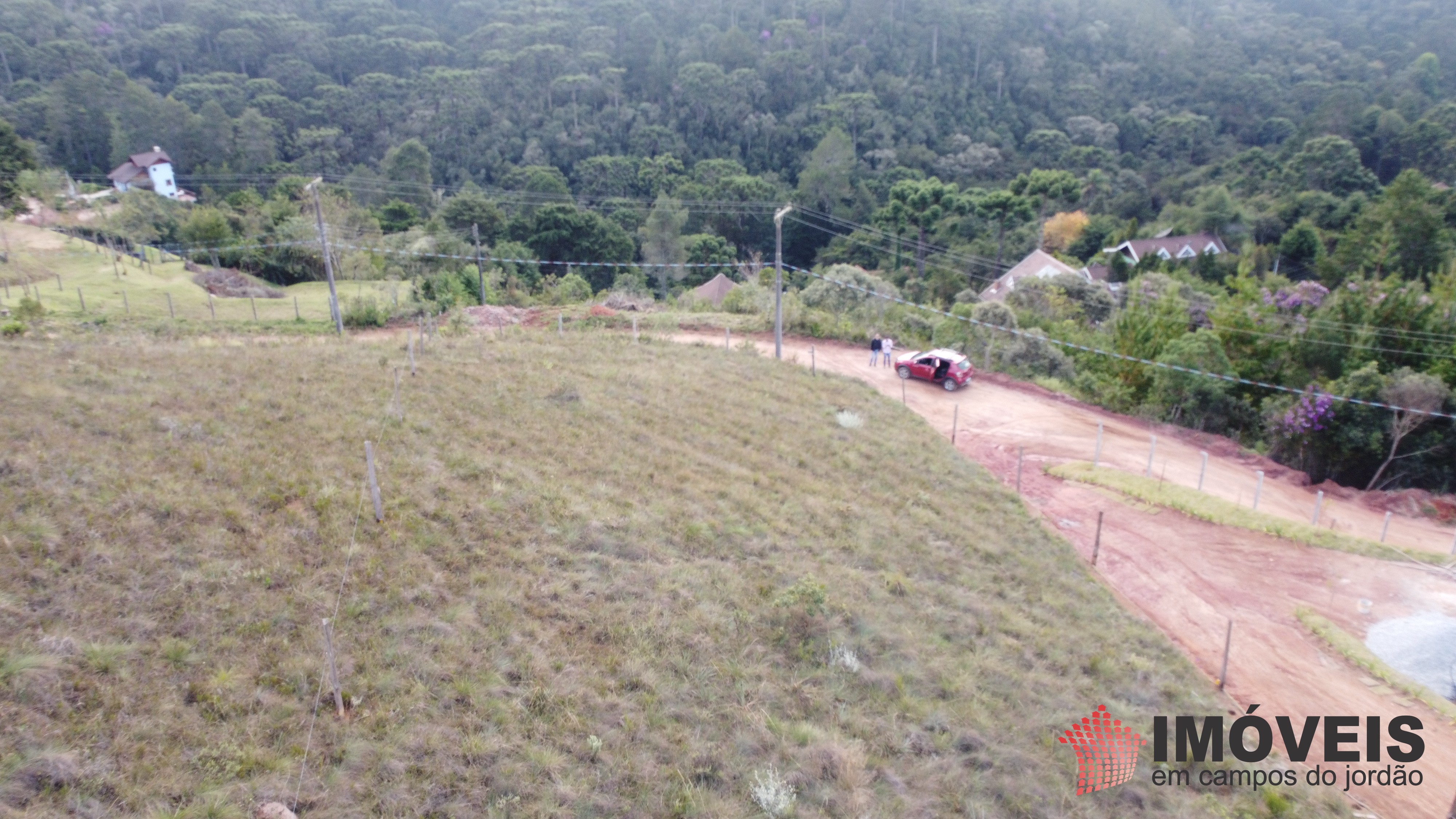 0 para Terrenos - Venda em Campos do Jordão