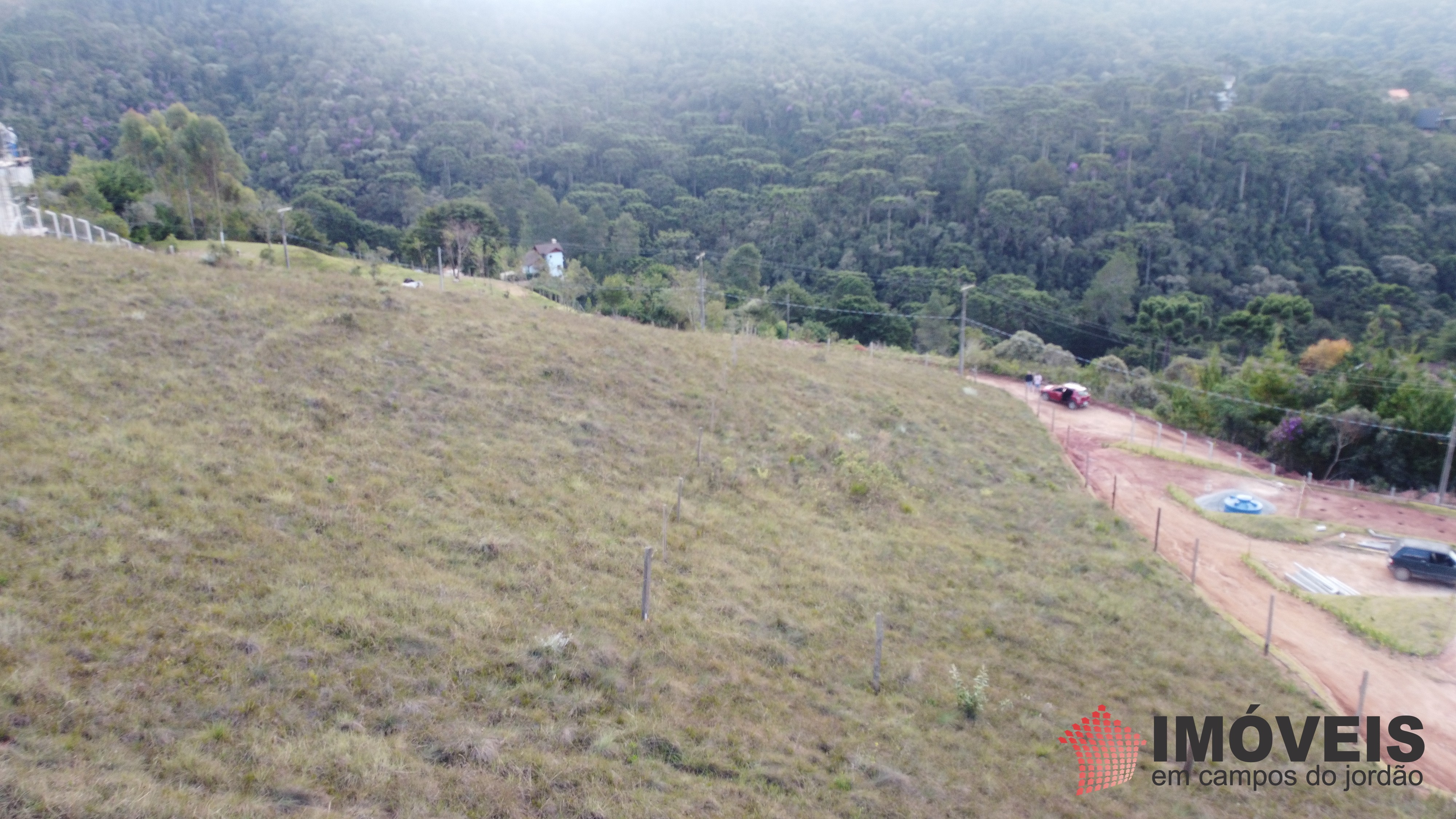 0 para Terrenos - Venda em Campos do Jordão