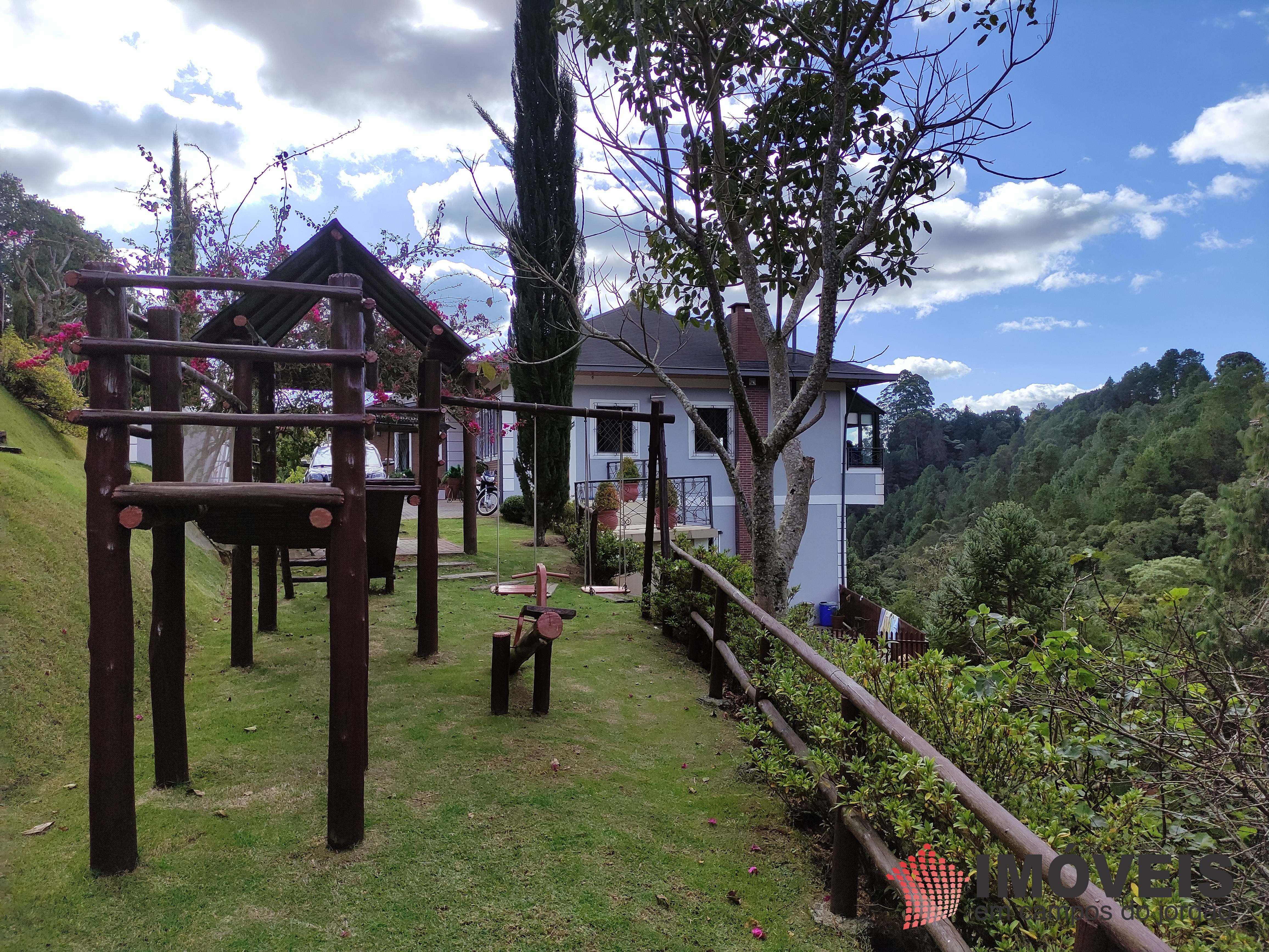 0 para Casas - Venda em Campos do Jordão