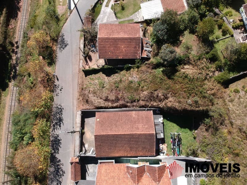 0 para Terrenos - Venda em Campos do Jordão