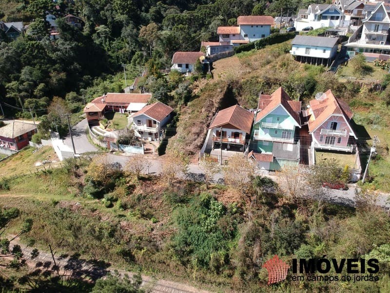 0 para Terrenos - Venda em Campos do Jordão