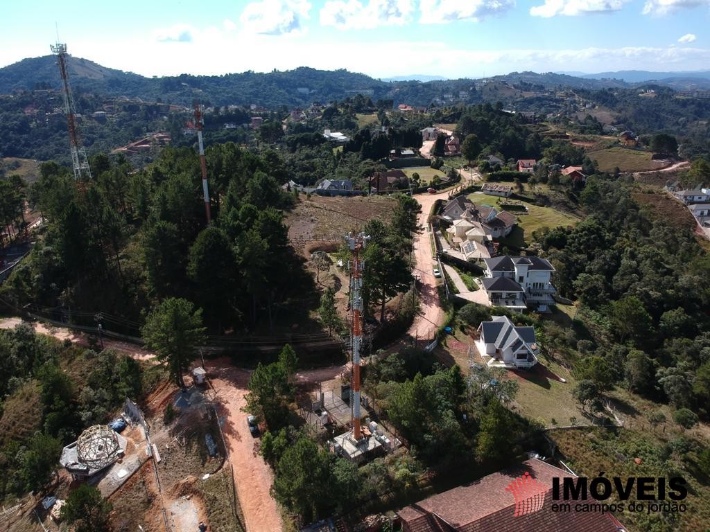 0 para Terrenos - Venda em Campos do Jordão