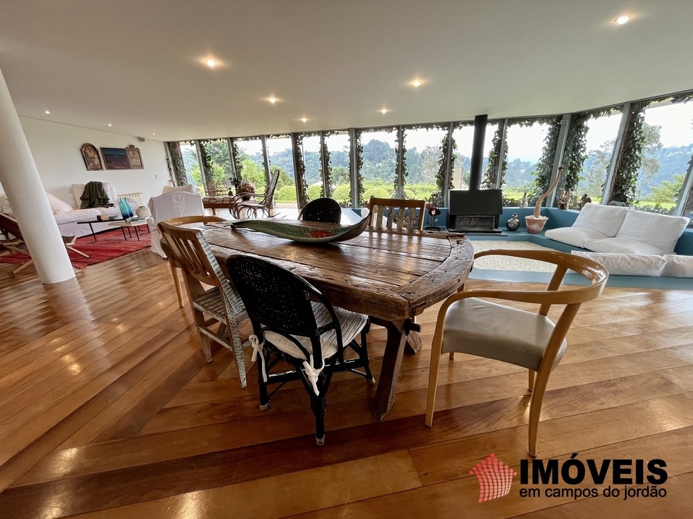 0 para Casas - Venda em Campos do Jordão