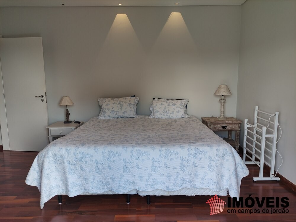 0 para Casas - Venda em Campos do Jordão