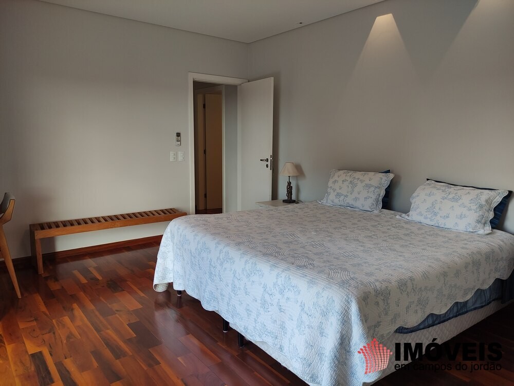 0 para Casas - Venda em Campos do Jordão