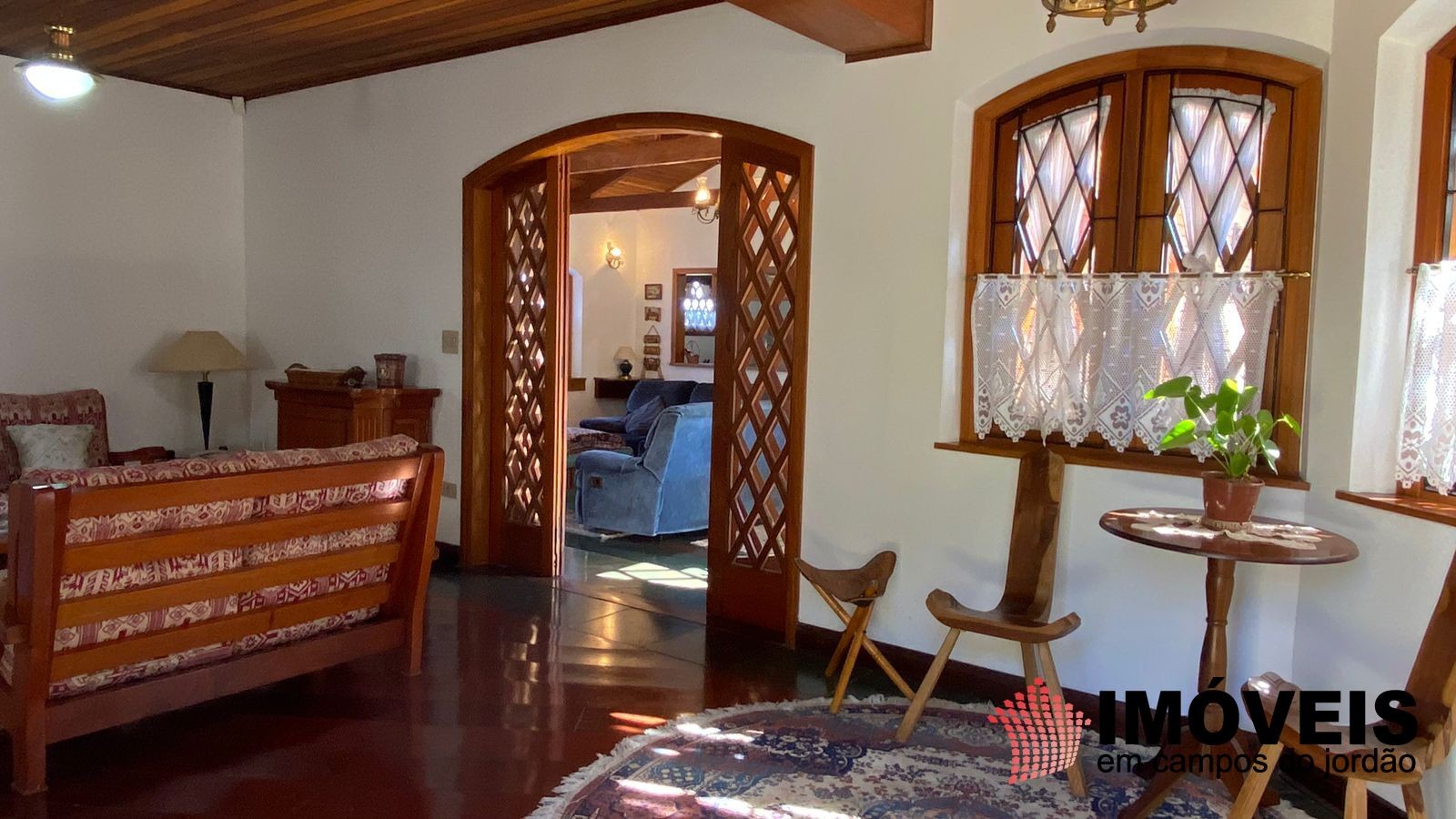 0 para Casas - Venda em Campos do Jordão