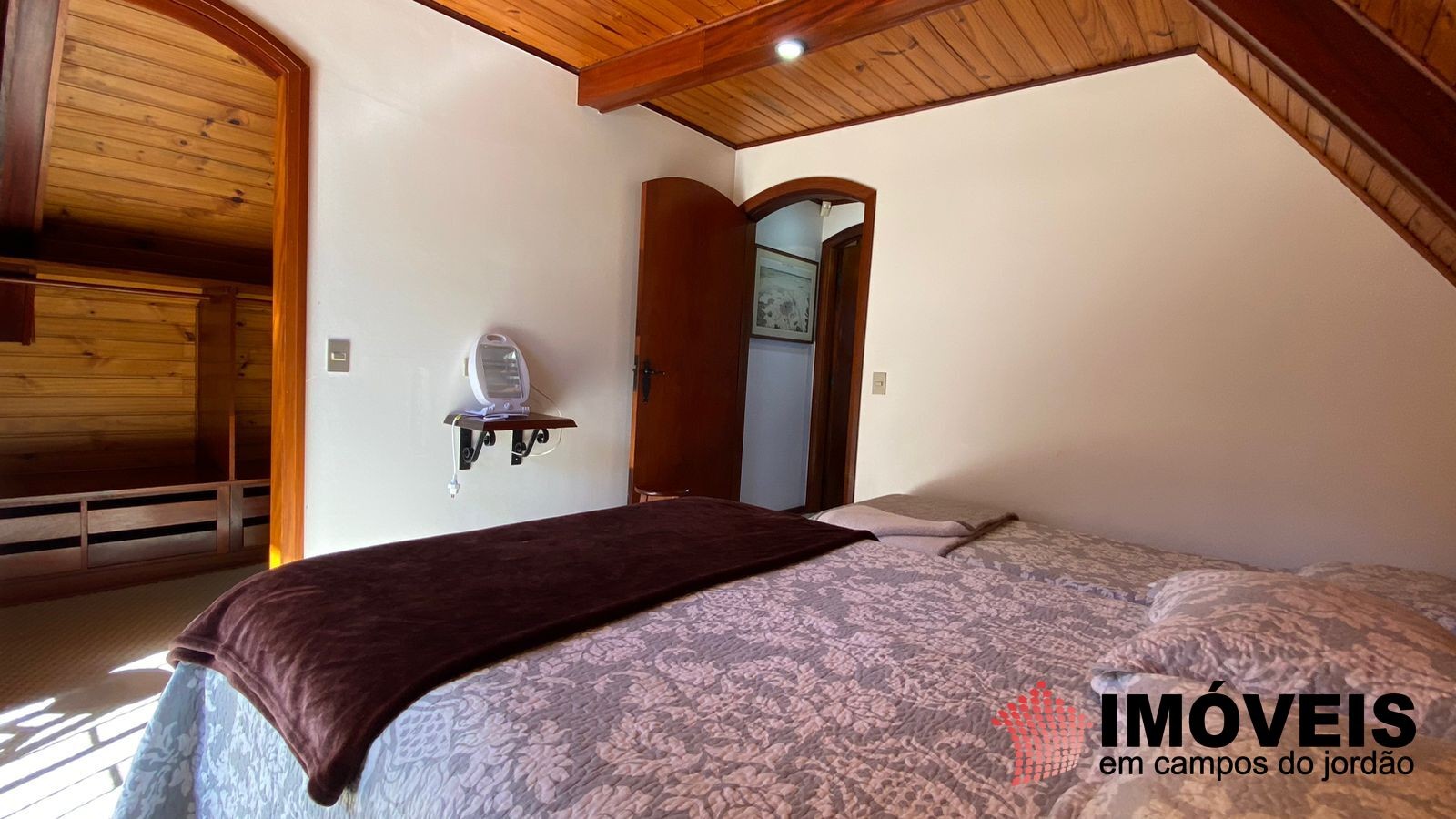 0 para Casas - Venda em Campos do Jordão