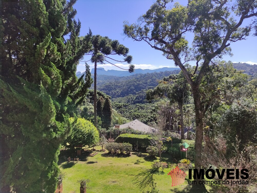 1 para Casas - Venda em Campos do Jordão