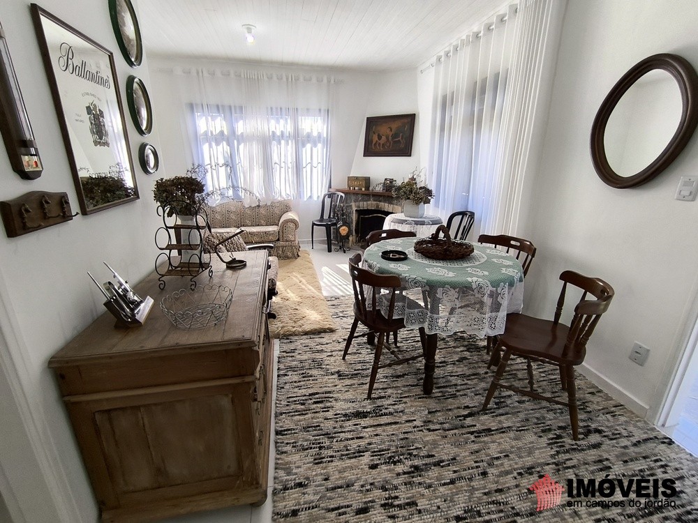 0 para Casas - Venda em Campos do Jordão