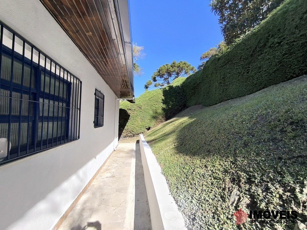 0 para Casas - Venda em Campos do Jordão