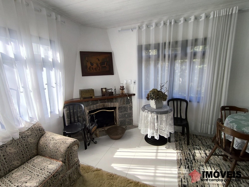 0 para Casas - Venda em Campos do Jordão
