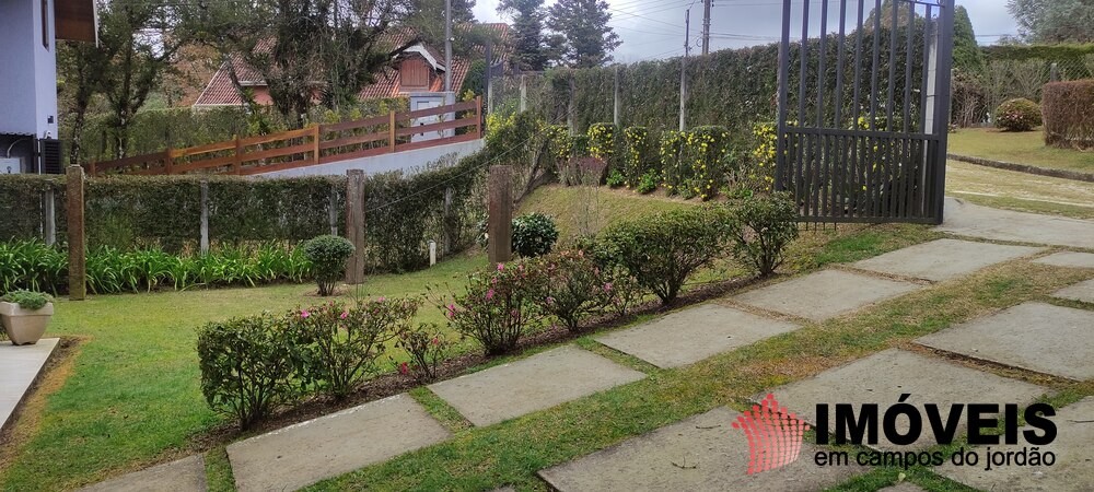 0 para Casas - Venda em Campos do Jordão
