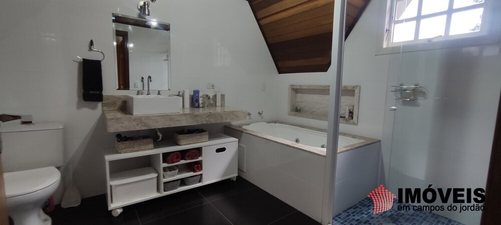 0 para Casas - Venda em Campos do Jordão