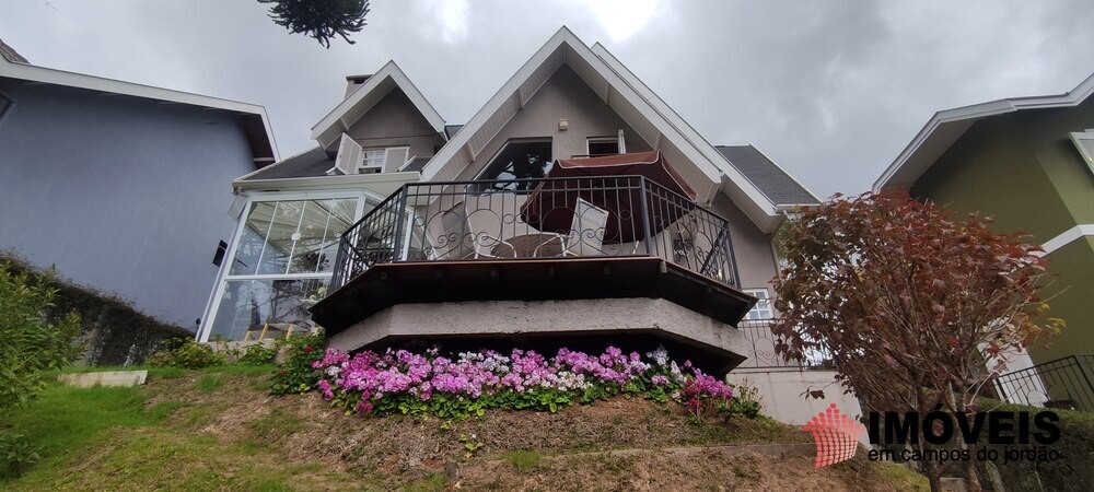 0 para Casas - Venda em Campos do Jordão