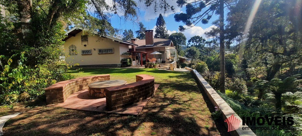 0 para Casas - Venda em Campos do Jordão